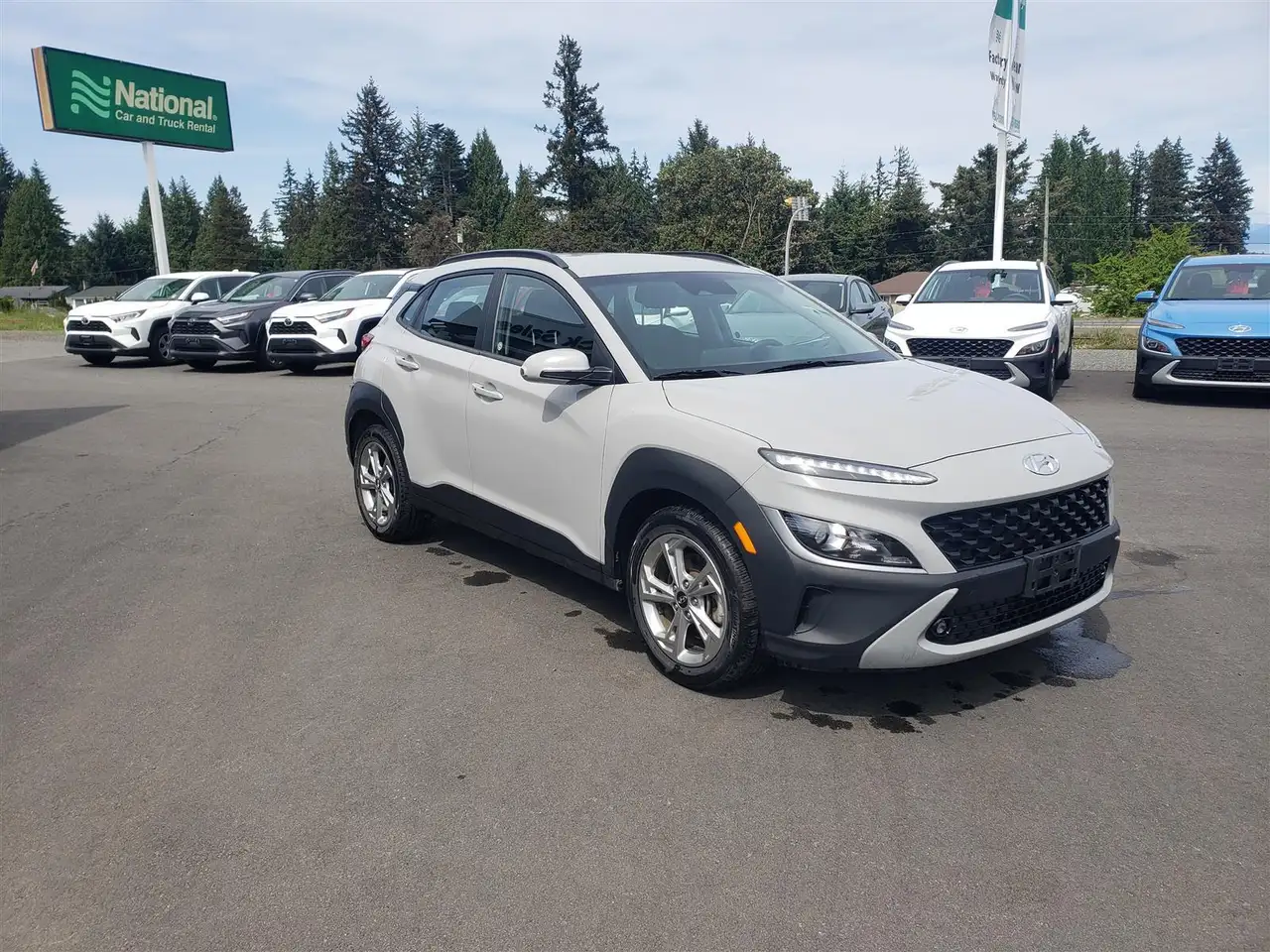 Hyundai KONA photo Hyundai KONA