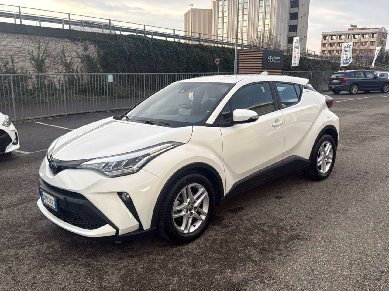 Toyota C-HR 1.8H (122CV) E-CVT Active iva esposta compresa