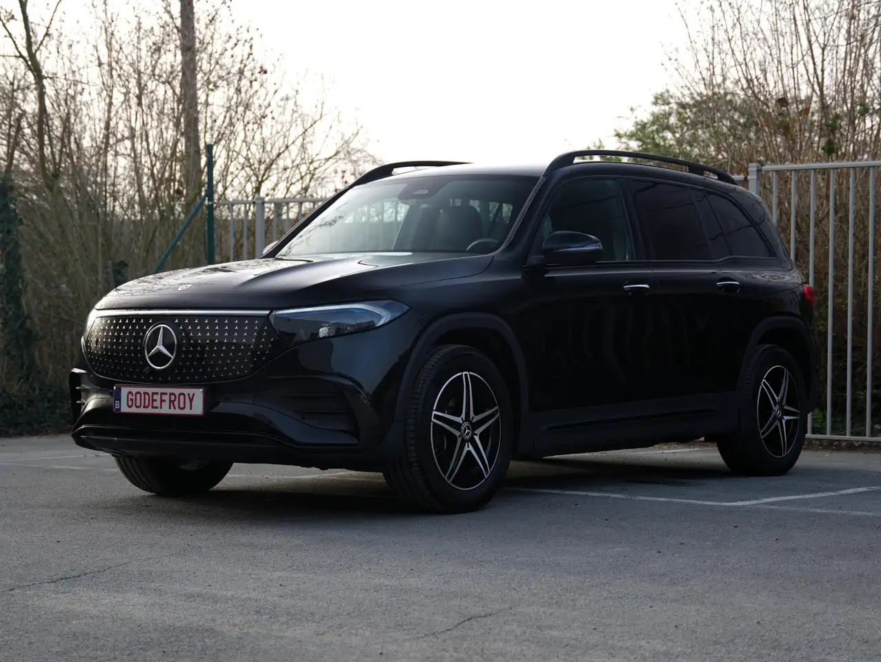 Mercedes-Benz EQB 300 EQB 4MATIC 5