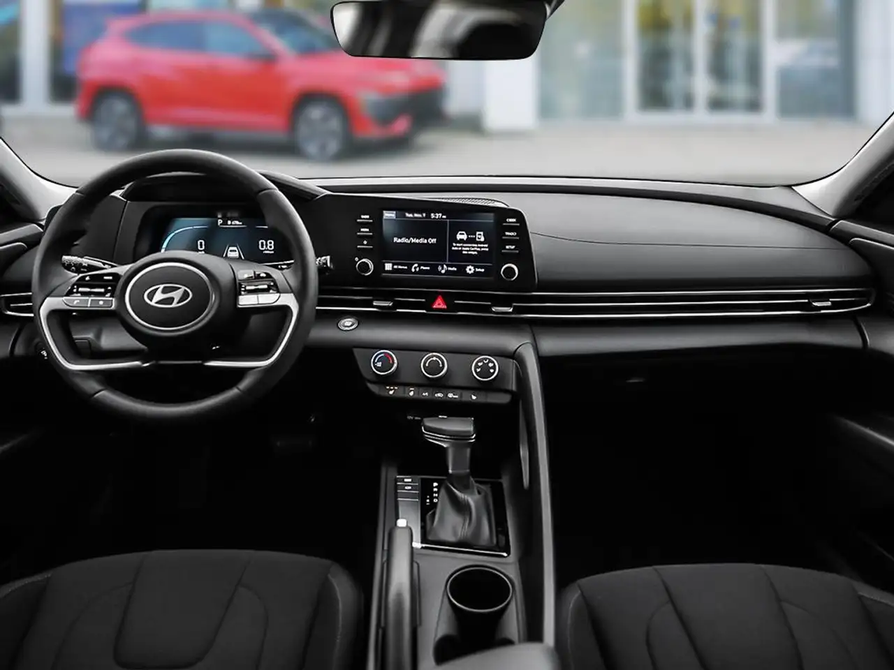 Hyundai ELANTRA снимка Hyundai ELANTRA