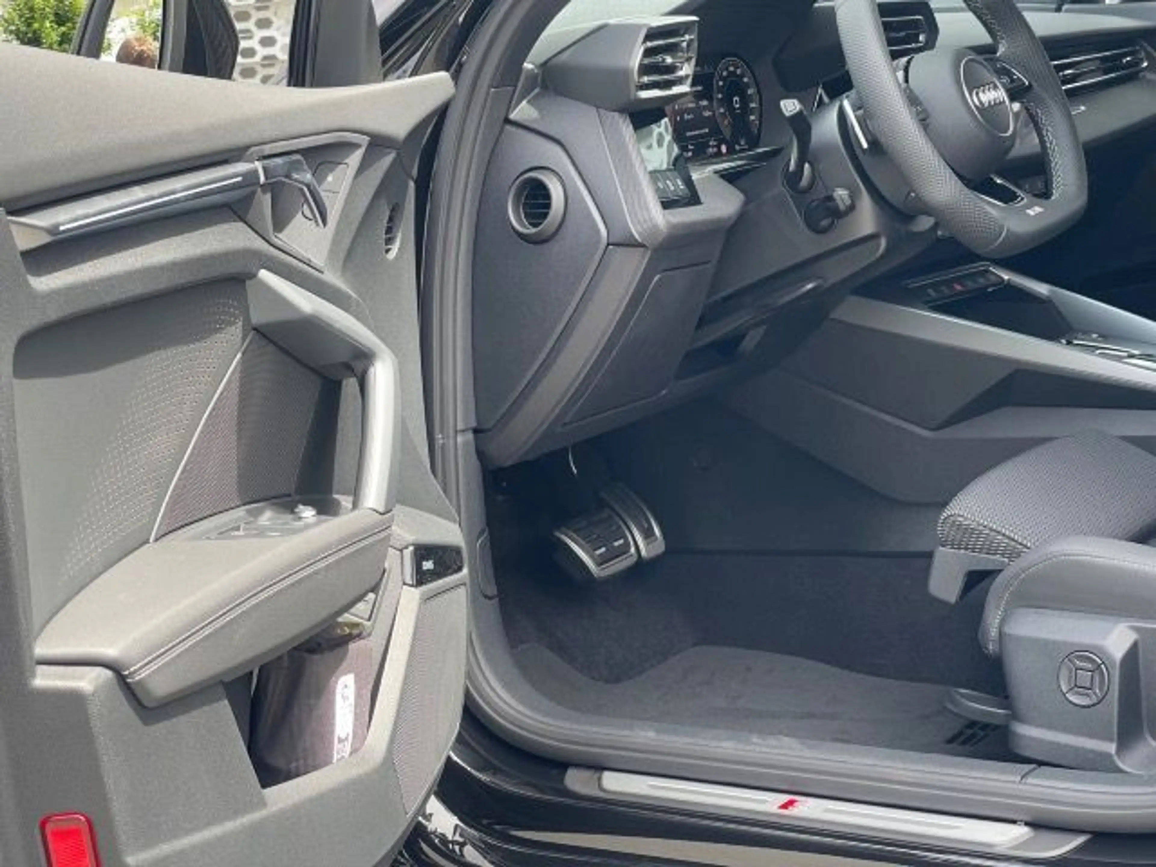 Audi A3 S line TFSI 110 kW S t ronic — photo 6