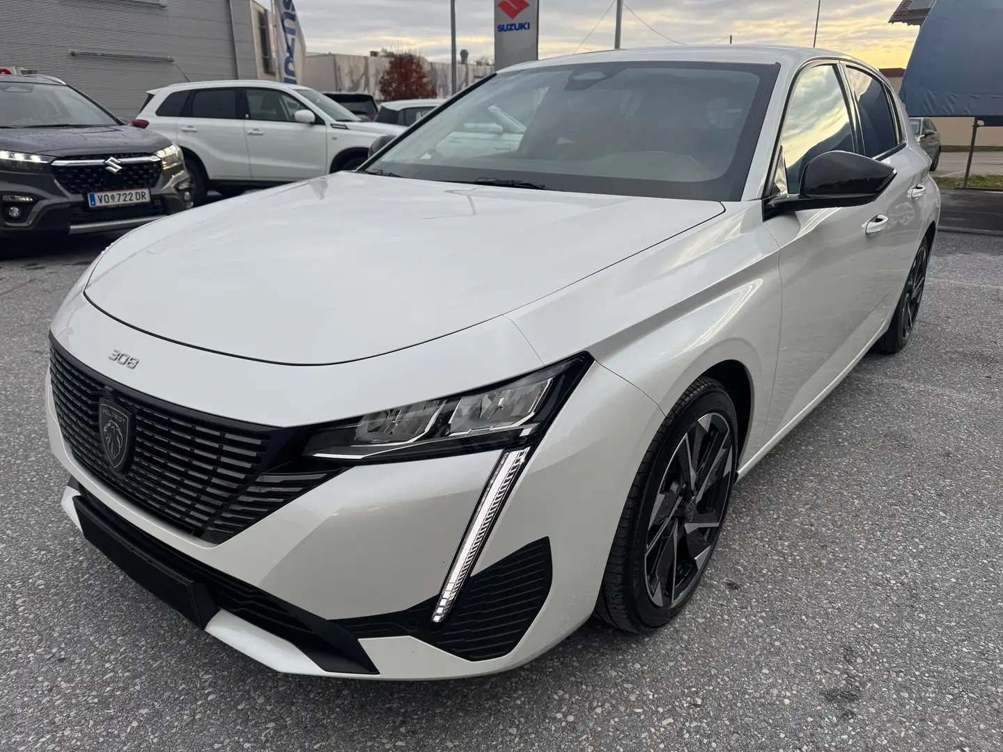 Peugeot 308 Allure Pack Schwarz - 2