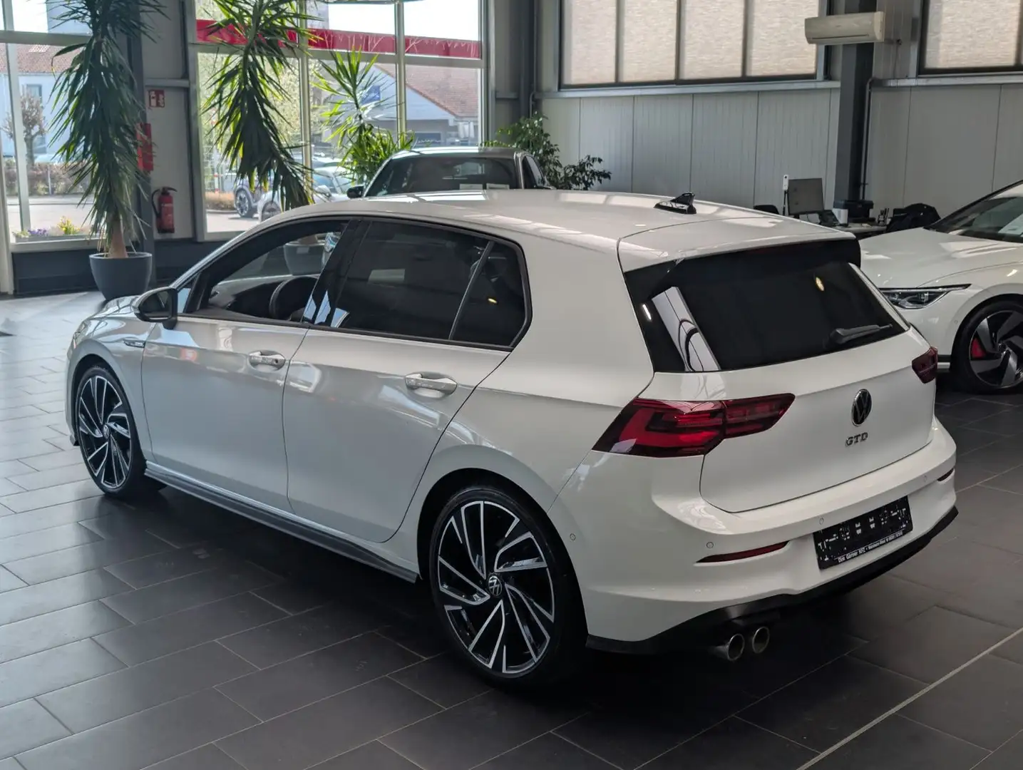Volkswagen Golf 2.0 TDI DSG GTD Kamera Lenkradhzg 1.Hand Blanc - 2