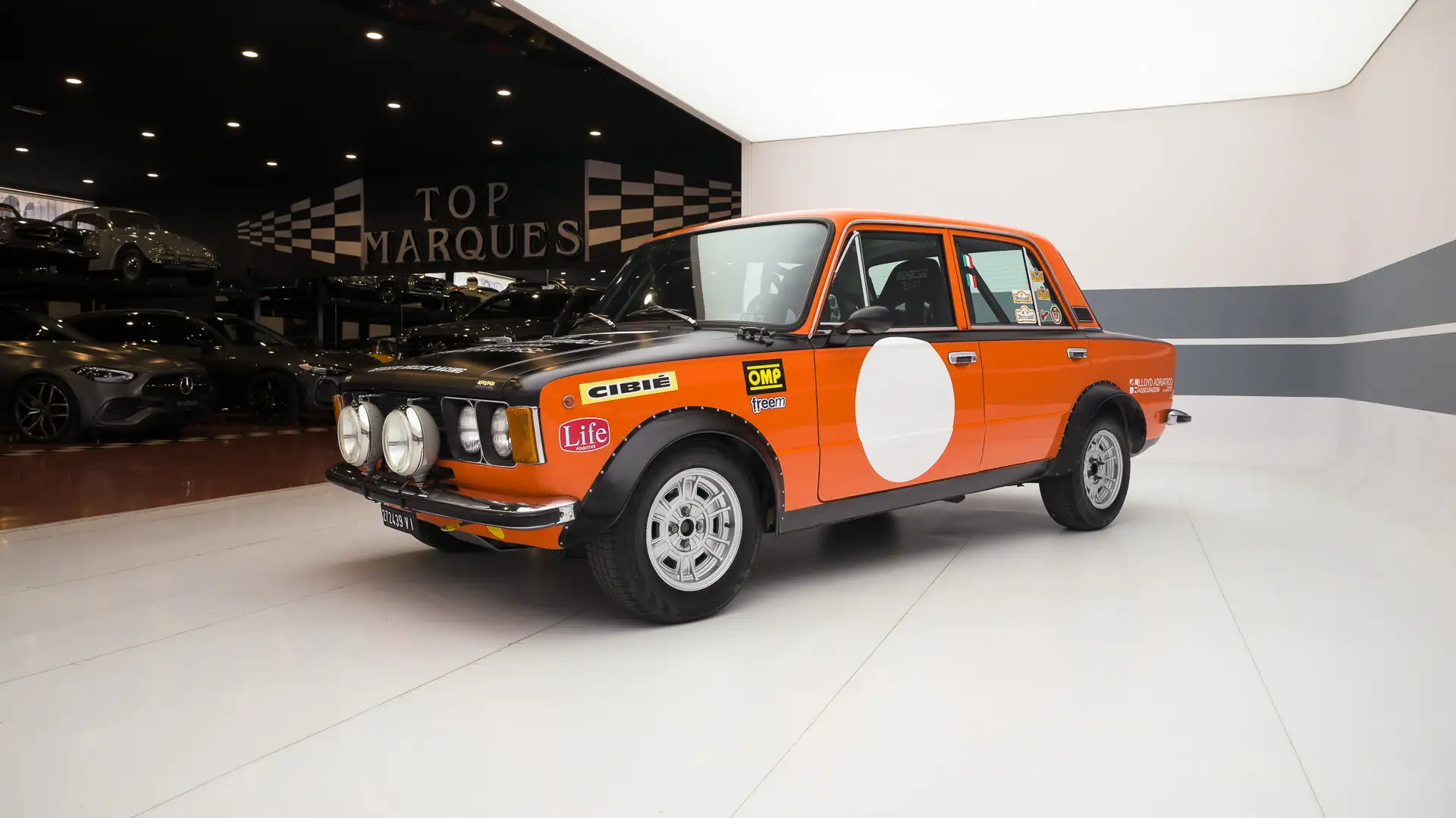 Fiat 124 Coupè Special T 1600 Orange - 1