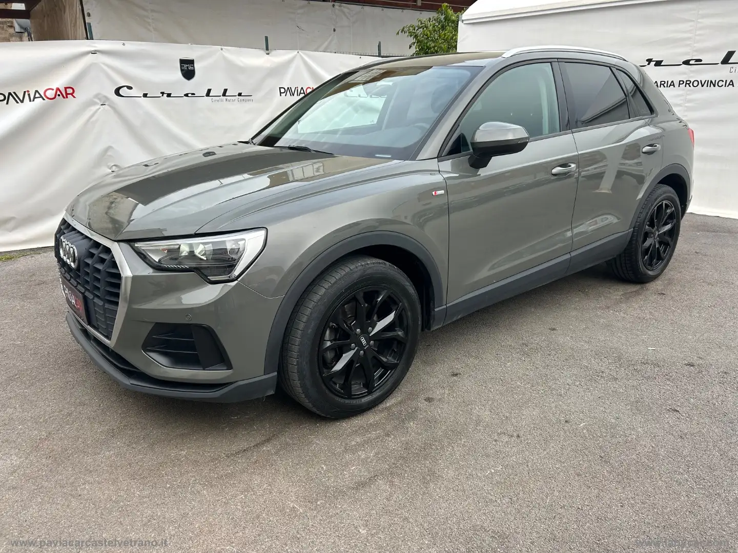Audi Q3 35 TDI S tronic S line edition - 2