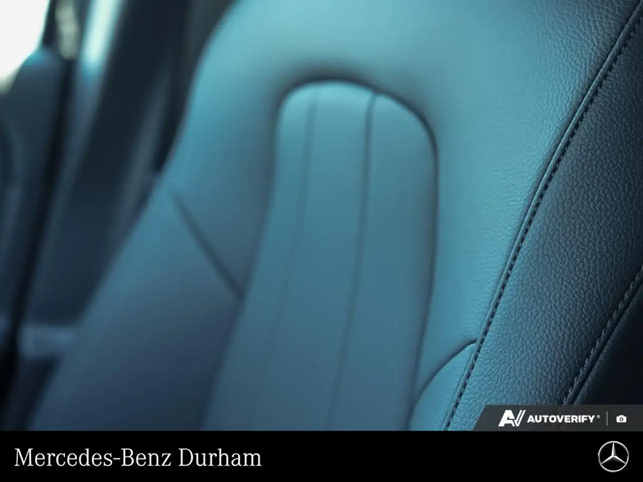 Mercedes-Benz EQB photo Mercedes-Benz EQB