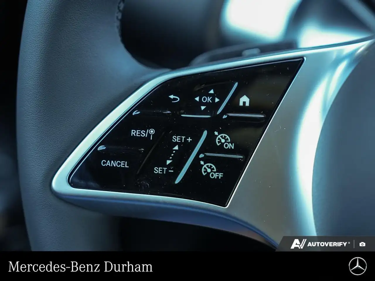 Mercedes-Benz EQB photo Mercedes-Benz EQB