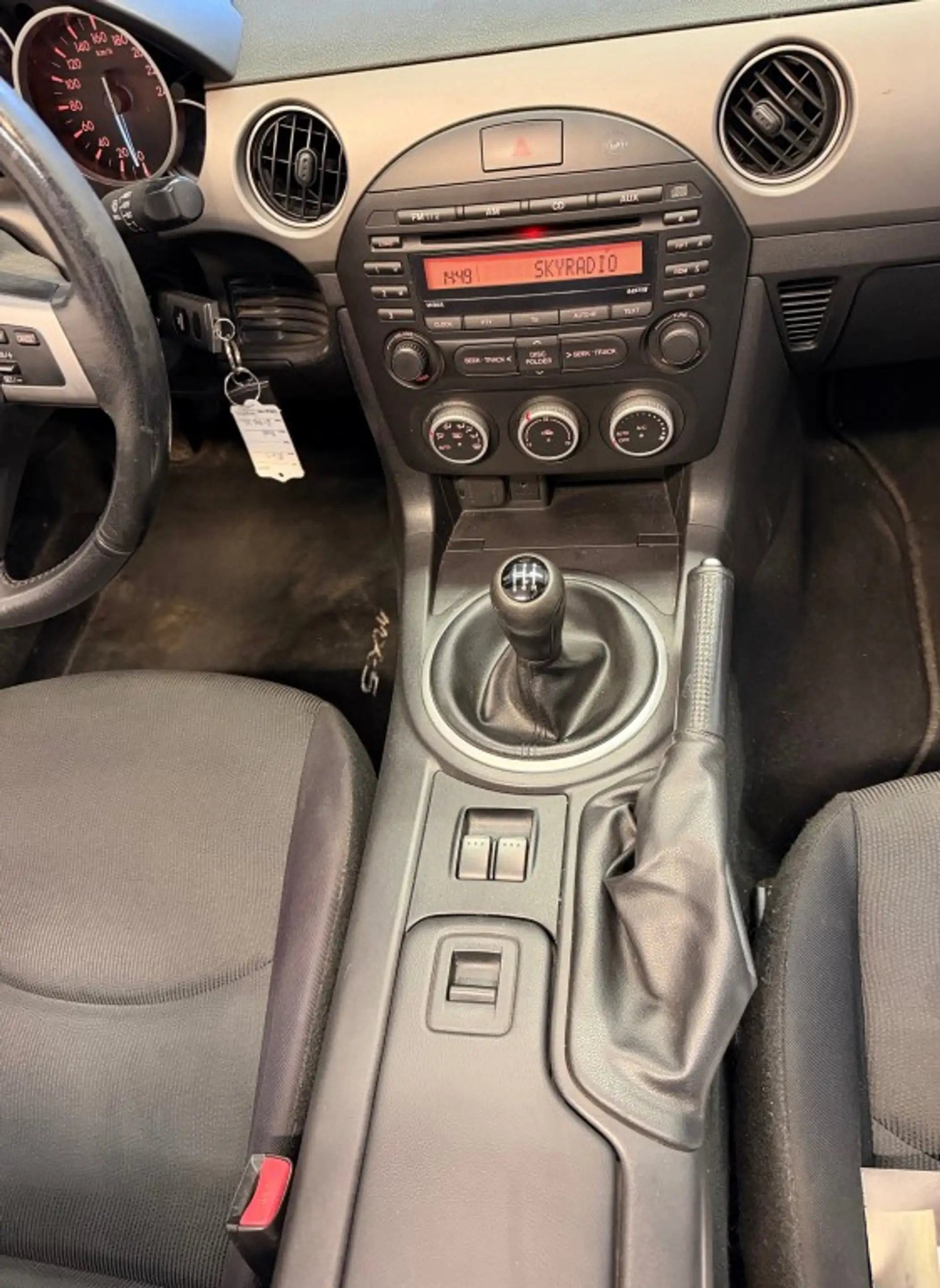 Mazda MX-5 1.8 TS CLIMA DEALER AUTO TOP CONDITION APK — photo 3