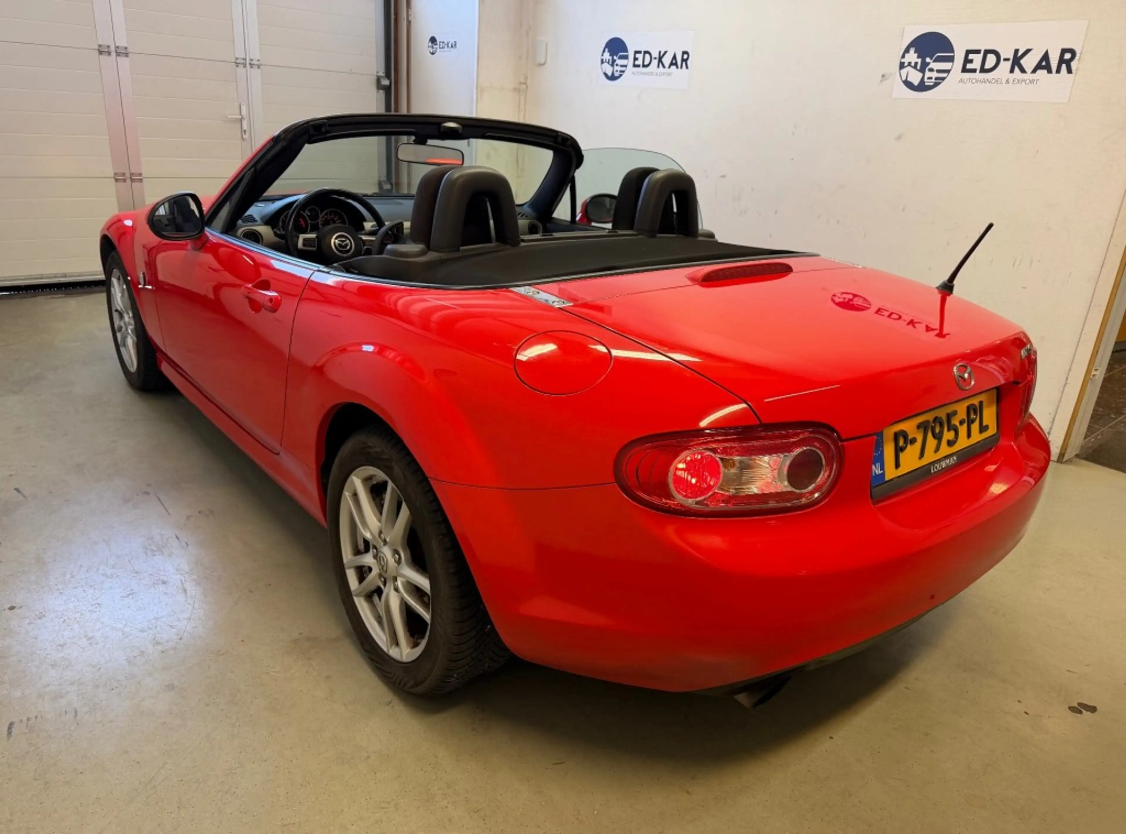Mazda MX-5 1.8 TS CLIMA DEALER AUTO TOP CONDITION APK — photo 8