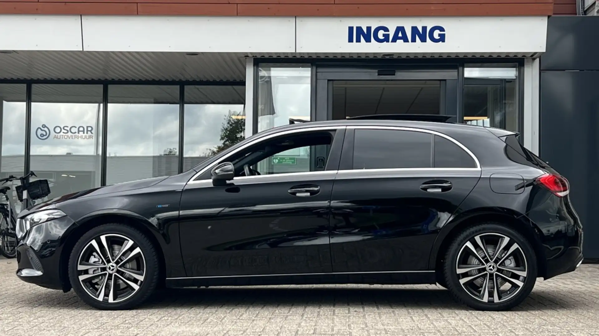 Mercedes-Benz A 250 e Premium | Pano | Sfeer | Leer | Navi Noir - 2