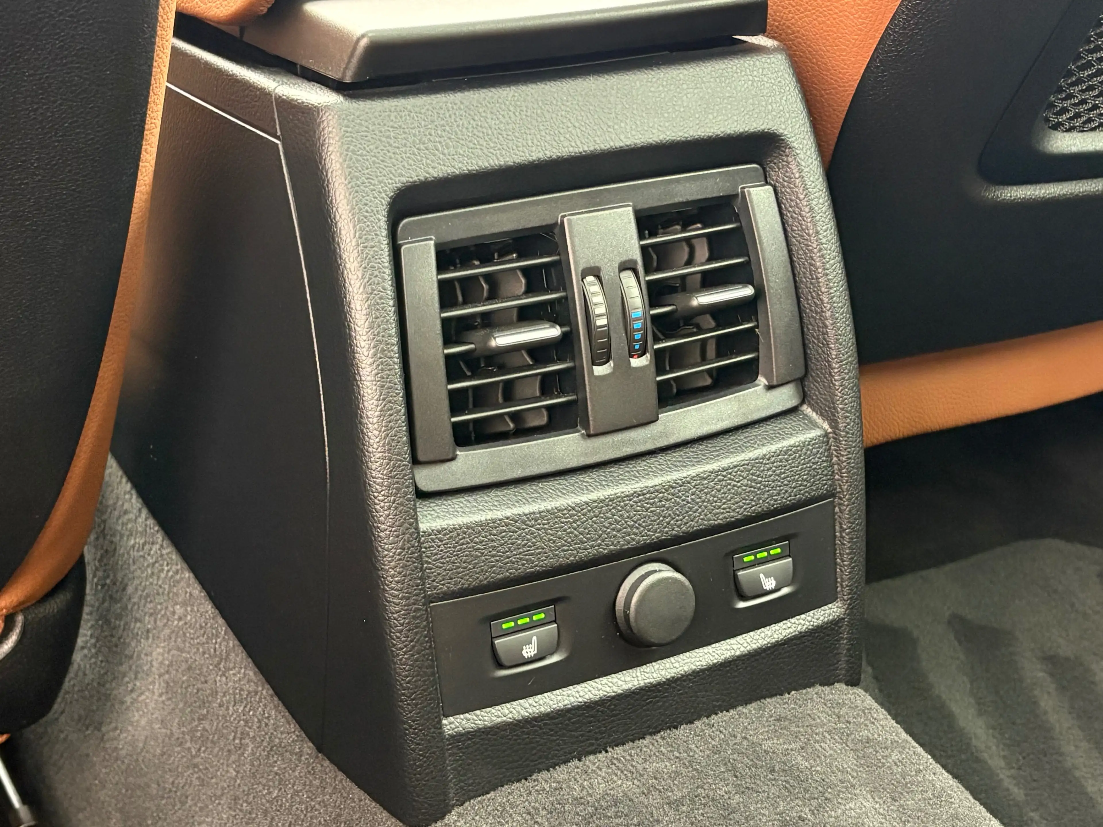 BMW 335 D GT xDrive Luxury Line/Full Options — photo 11