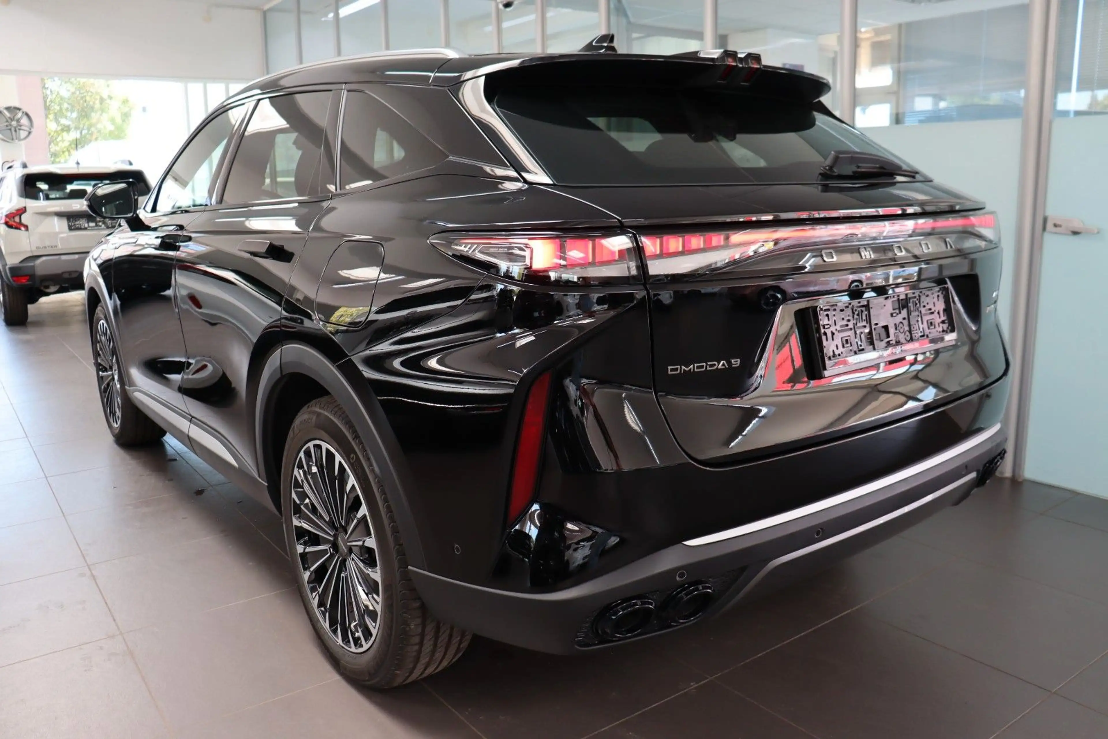 Omoda 9 Premium 1.5 TGDI PHEV Pano Leder HUD AKTION — photo 6