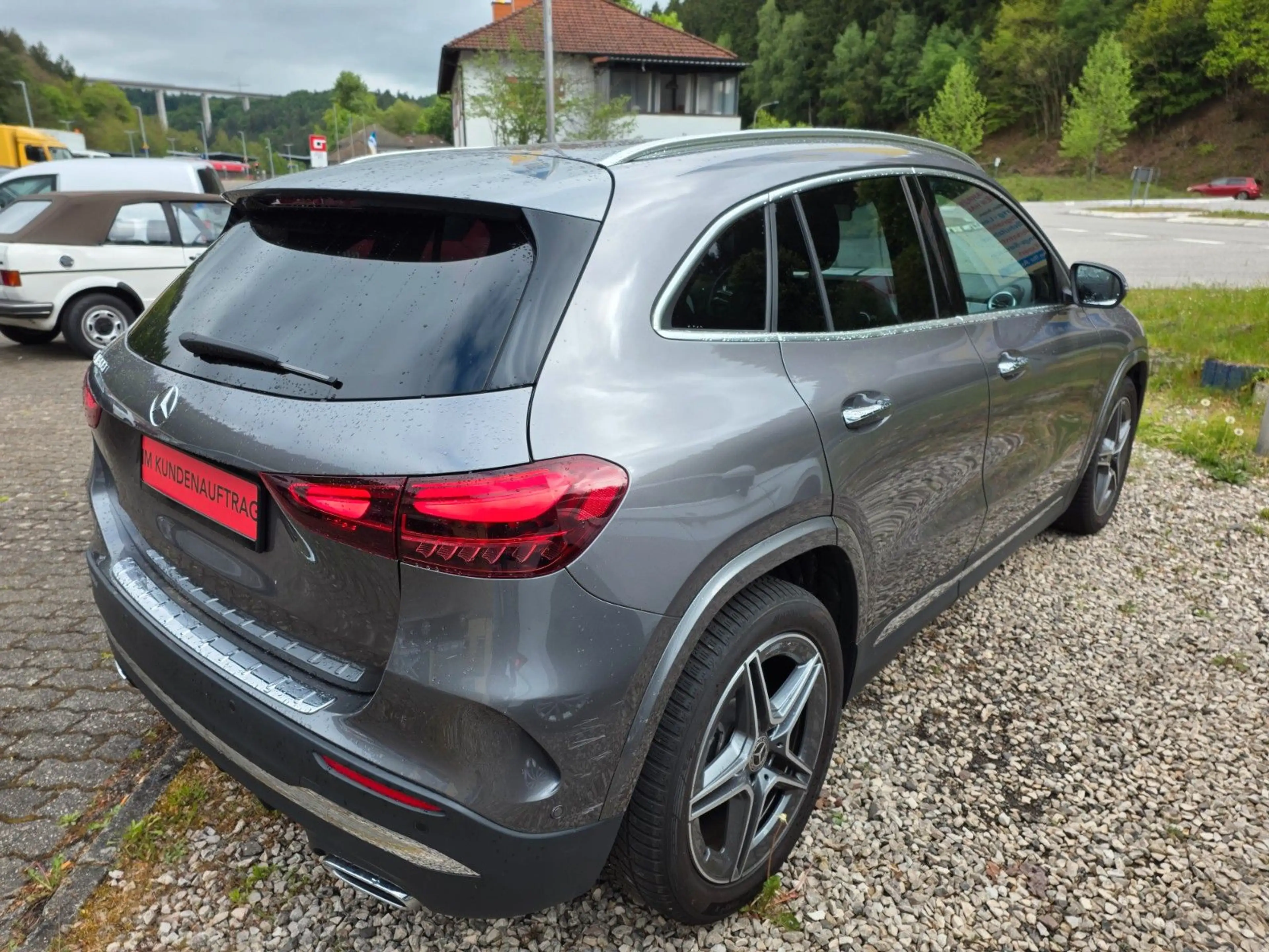 Mercedes-Benz GLA 180 AMG PAKET  MIT GARANTIE — photo 4