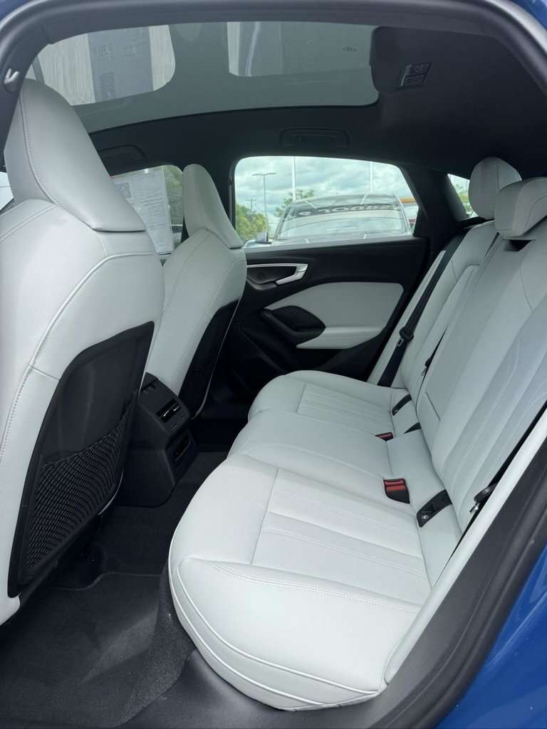 2025 Audi A5 Technik thumb 9