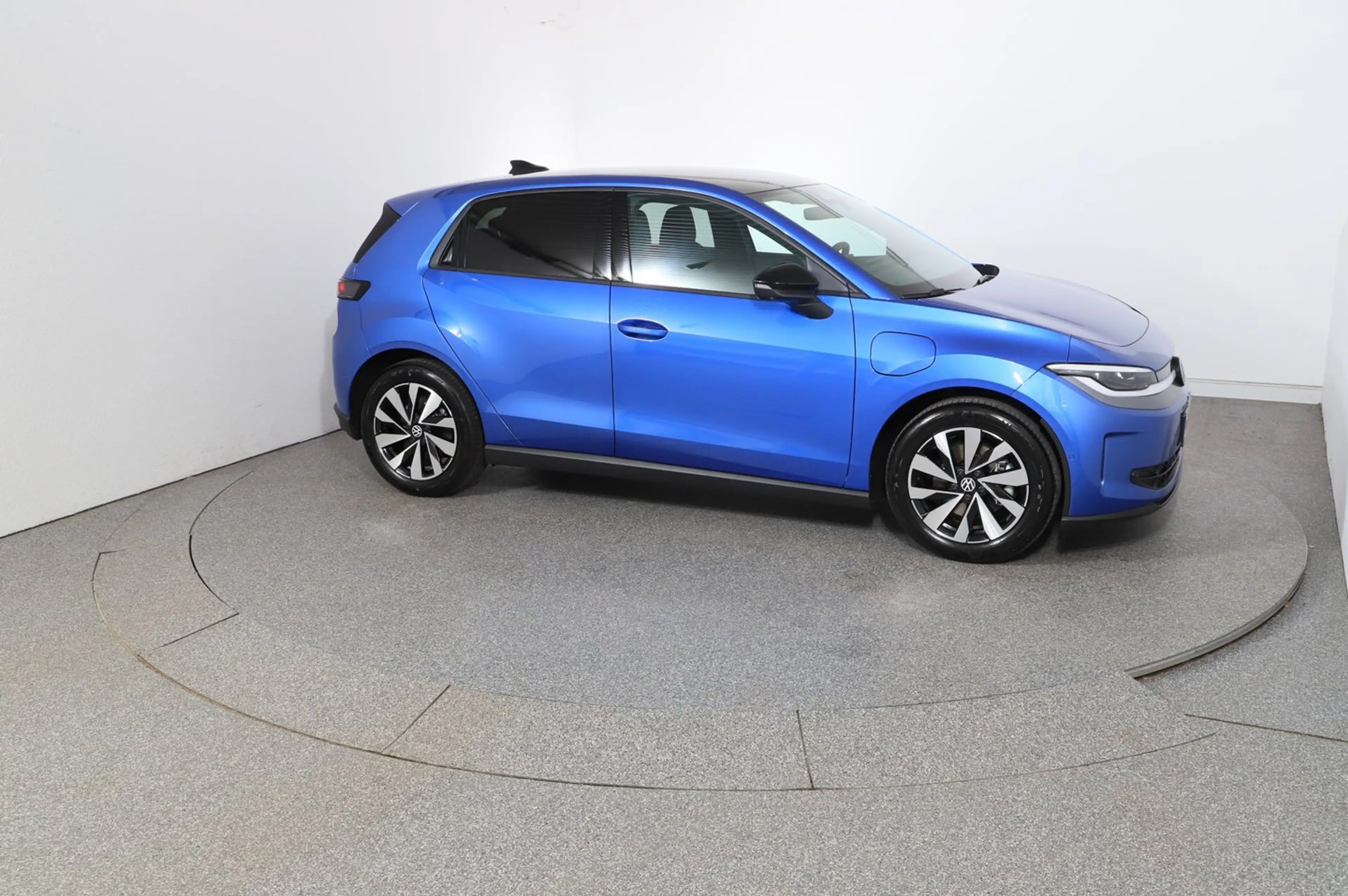Volkswagen ID. Polo VW ID. Polo Style Edition+ 155 kW - 52 kWh — photo 3