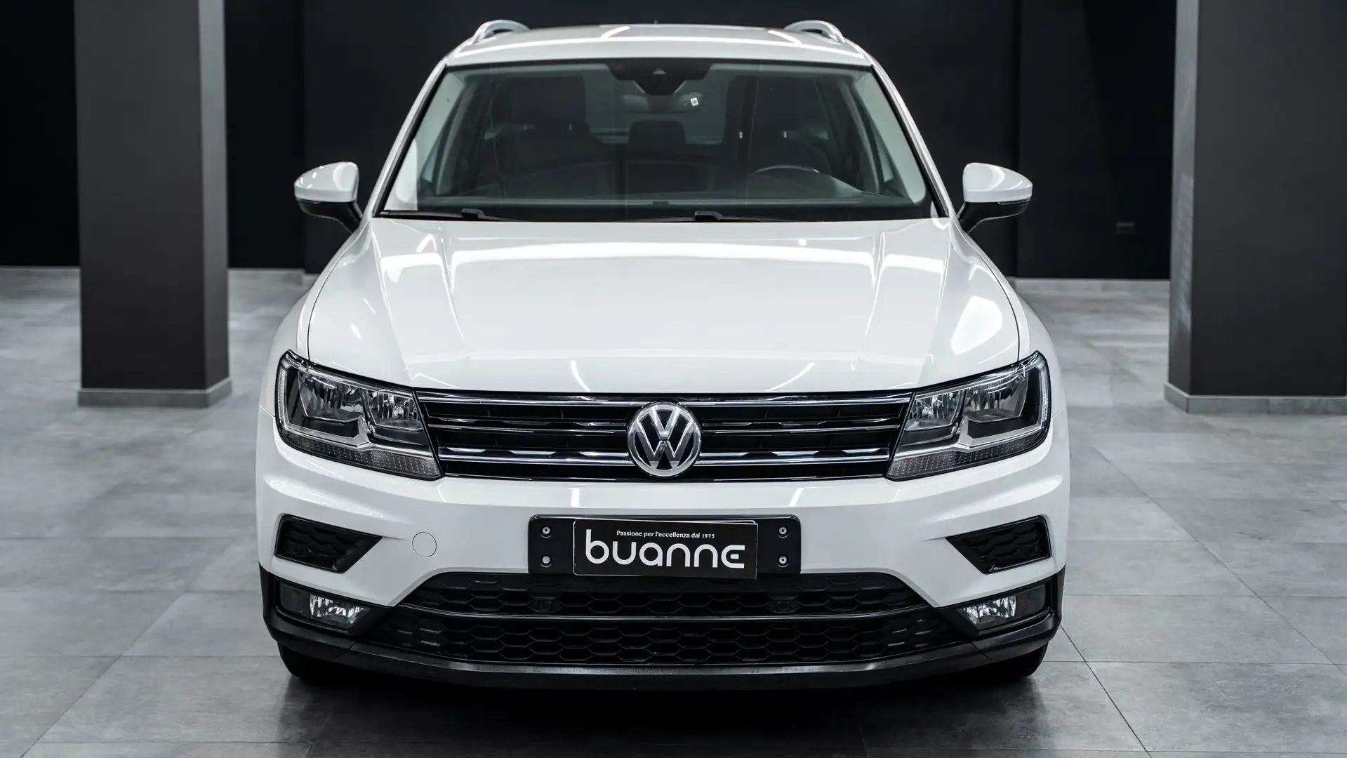 Volkswagen Tiguan 1.6 TDI 116CV BUSINESS NAVI KM CERT UNICA PROP. Bianco - 2