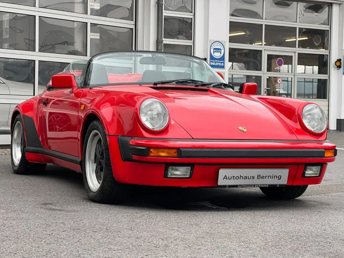 Porsche 911 SPEEDSTER 3.2 G-MODELL 1.HAND ONLY 1144KM Rot - 1