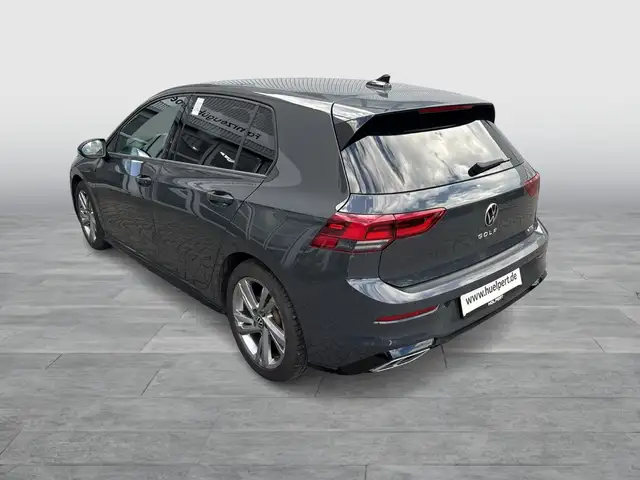 Volkswagen Golf view 3