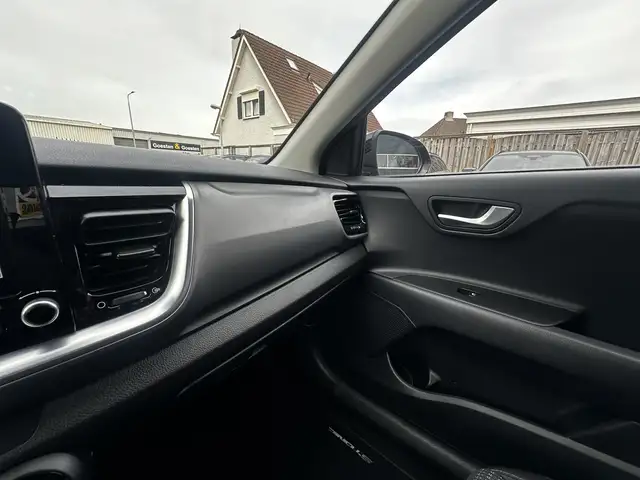 Kia Stonic view 24
