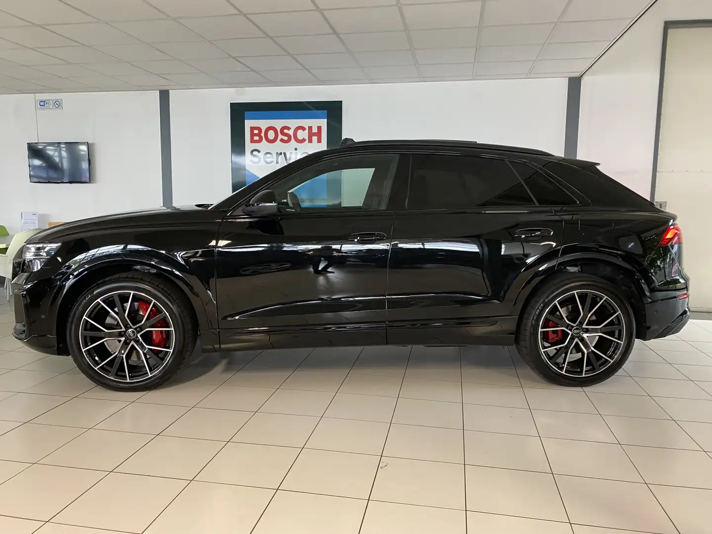 Audi Q8 60 TFSI e quattro Pro Line S Competition Panodak / Zwart - 2