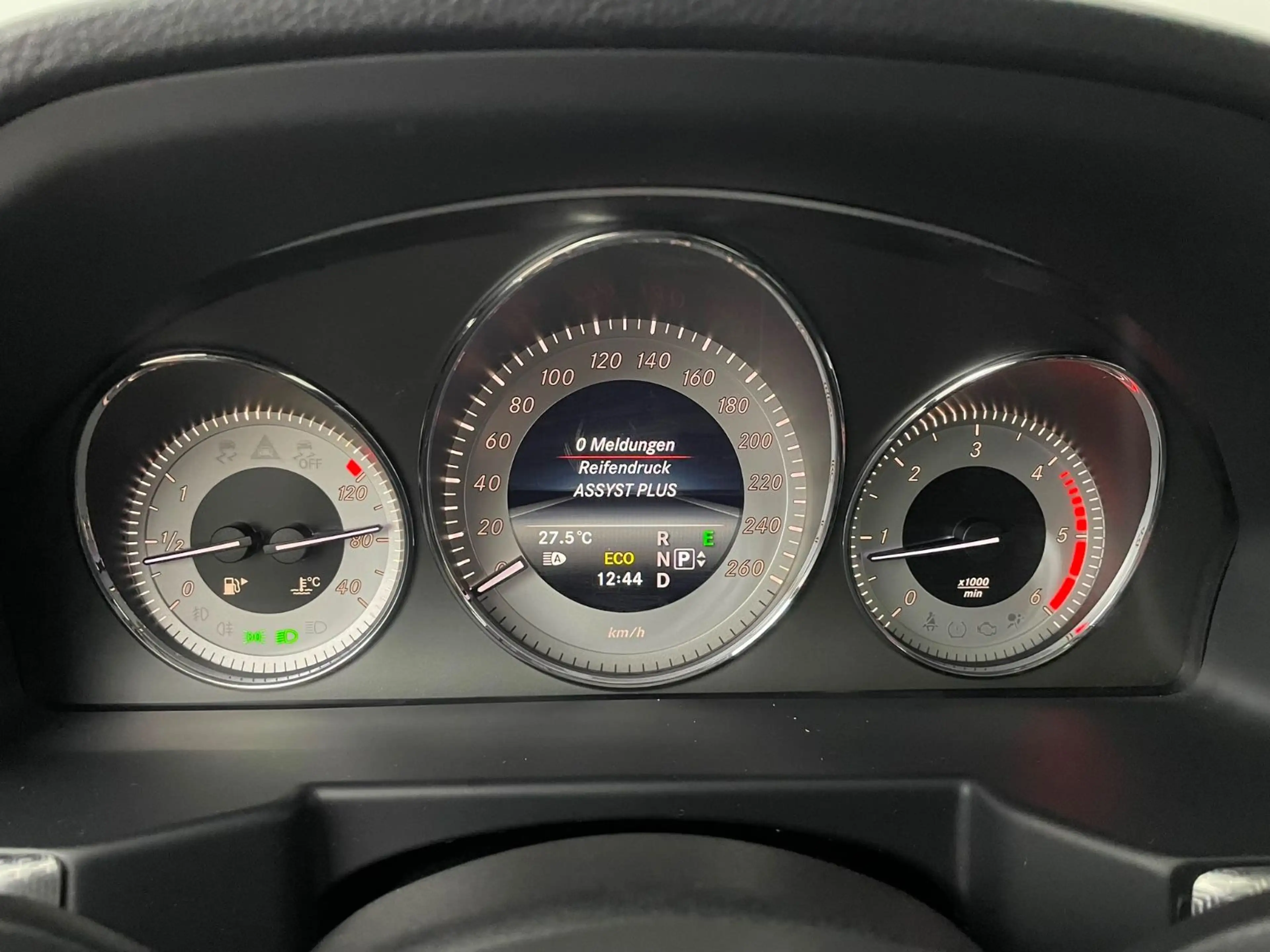 Mercedes-Benz GLK 220 4M SPORT/2.HD/H&K/PANO/20ZOLL/XEN/AHK — photo 12