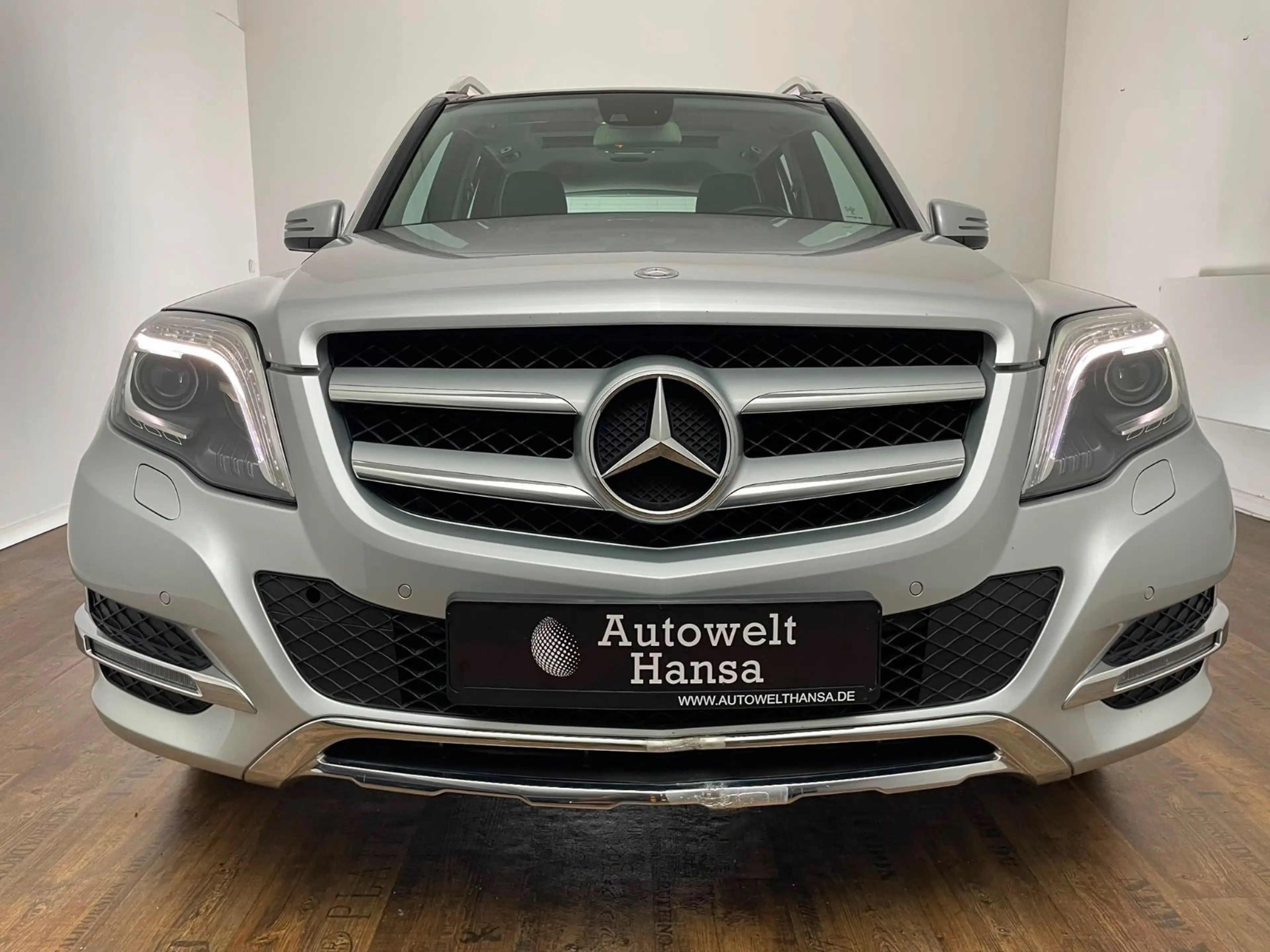 Mercedes-Benz GLK 220 4M SPORT/2.HD/H&K/PANO/20ZOLL/XEN/AHK — photo 2