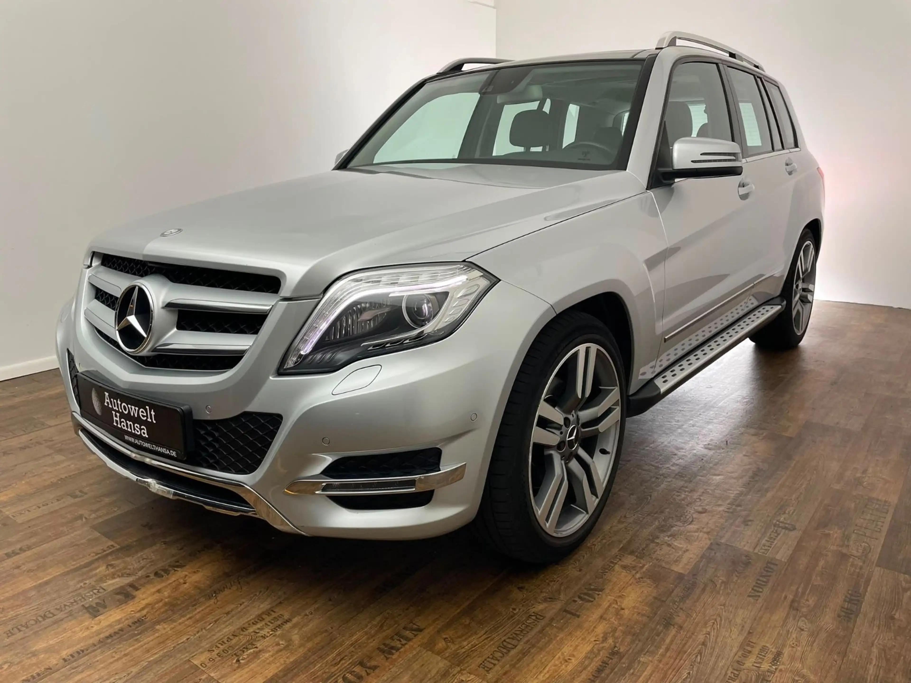Mercedes-Benz GLK 220 4M SPORT/2.HD/H&K/PANO/20ZOLL/XEN/AHK