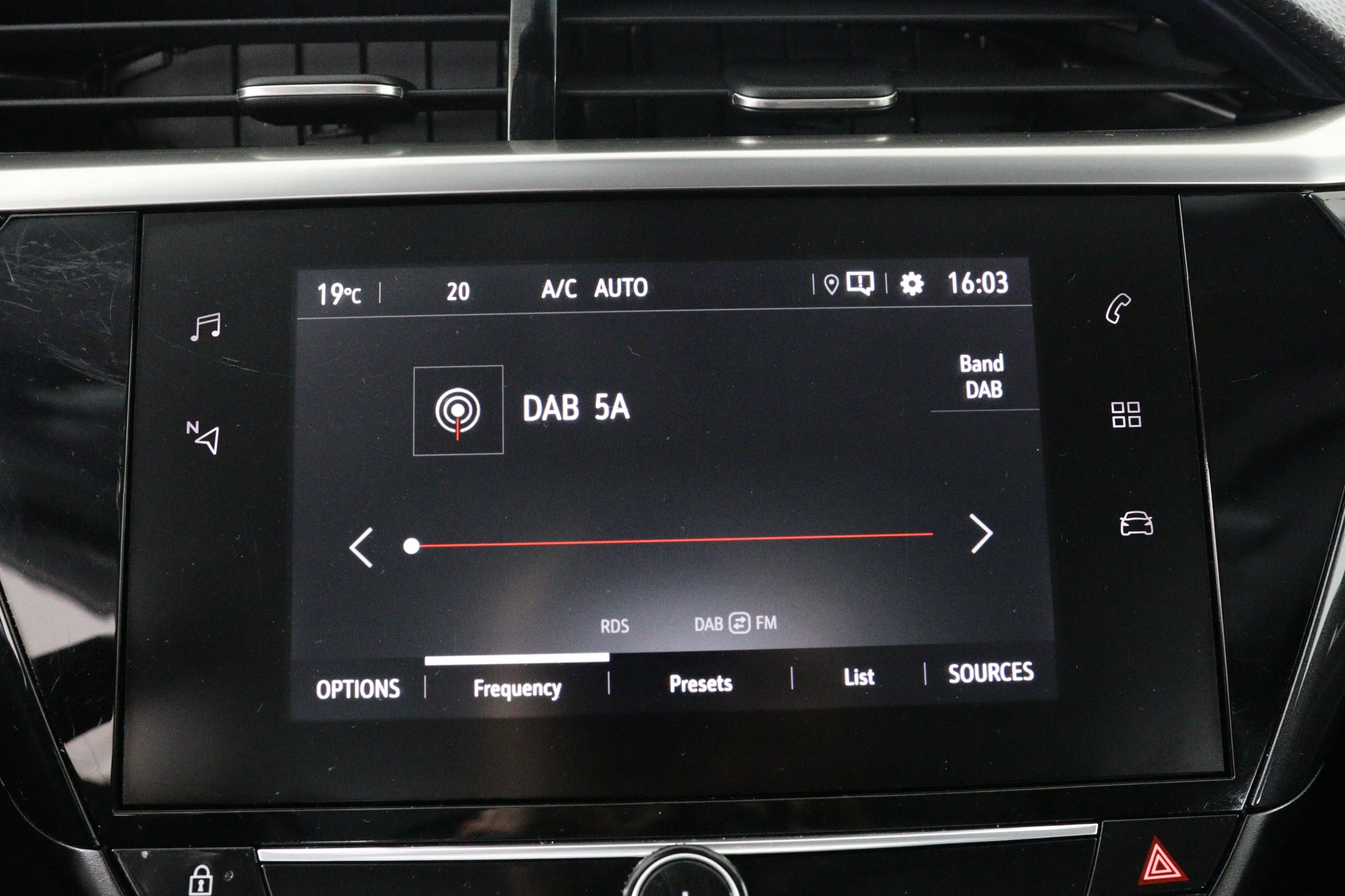 Opel Corsa-e Elegance 50 kWh | SOH 90% | Navigatie | Parkeersen — photo 33