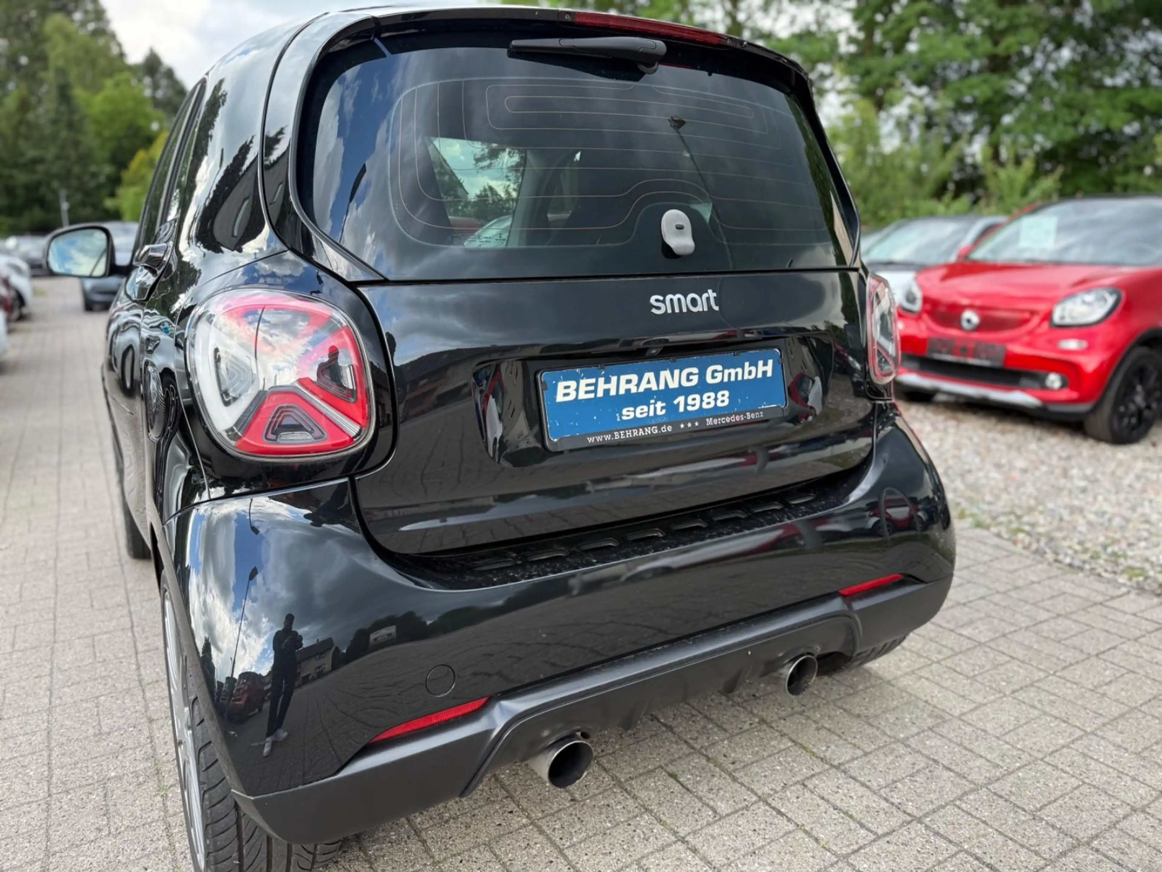 smart forTwo BRABUS XCLUSIVE*NAVI*PANORAMA*KAMERA* — photo 14