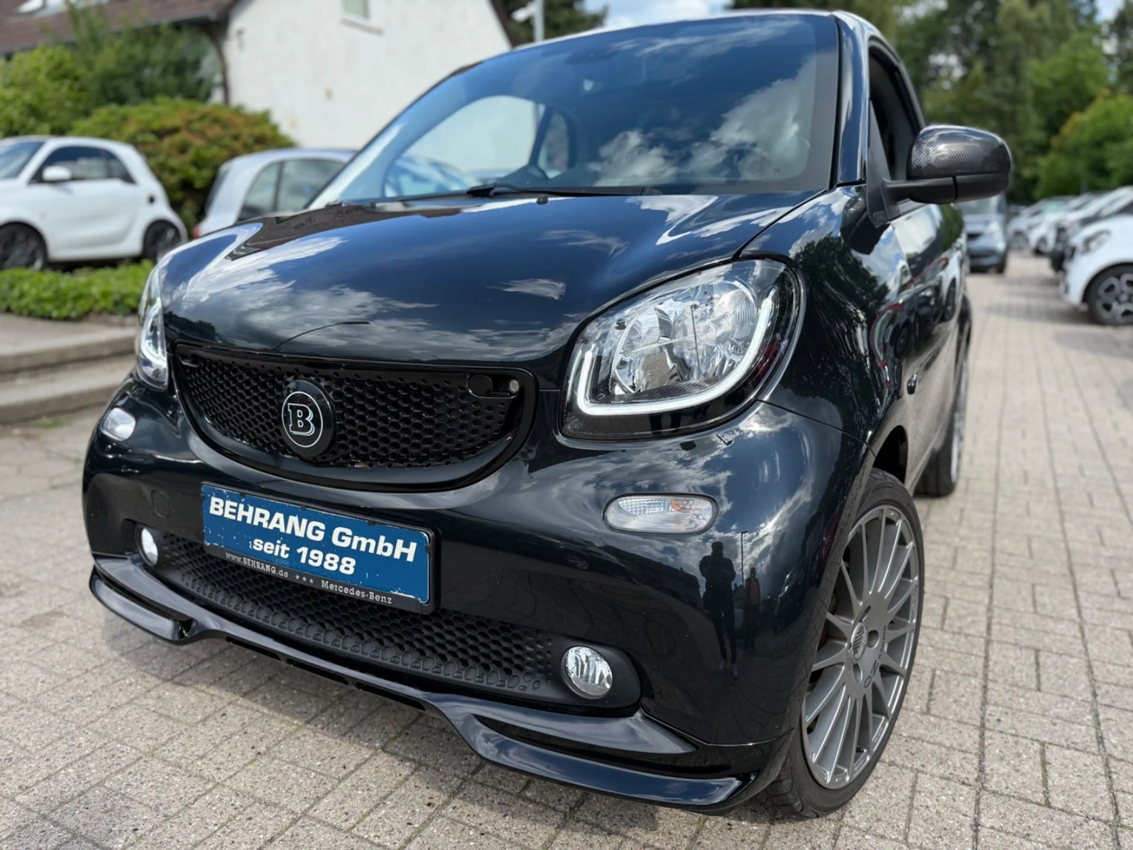 smart forTwo BRABUS XCLUSIVE*NAVI*PANORAMA*KAMERA* — photo 42