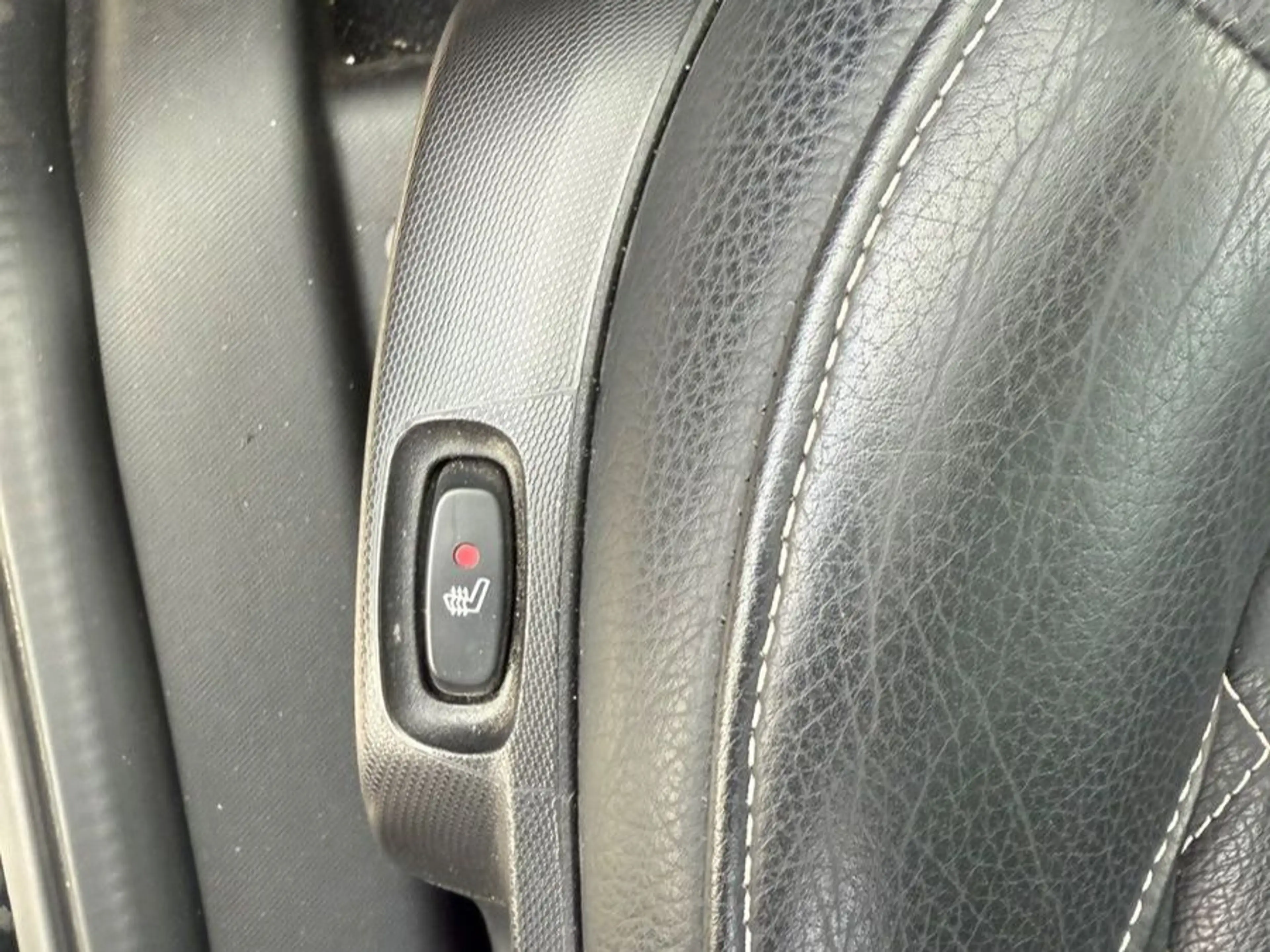 smart forTwo BRABUS XCLUSIVE*NAVI*PANORAMA*KAMERA* — photo 29