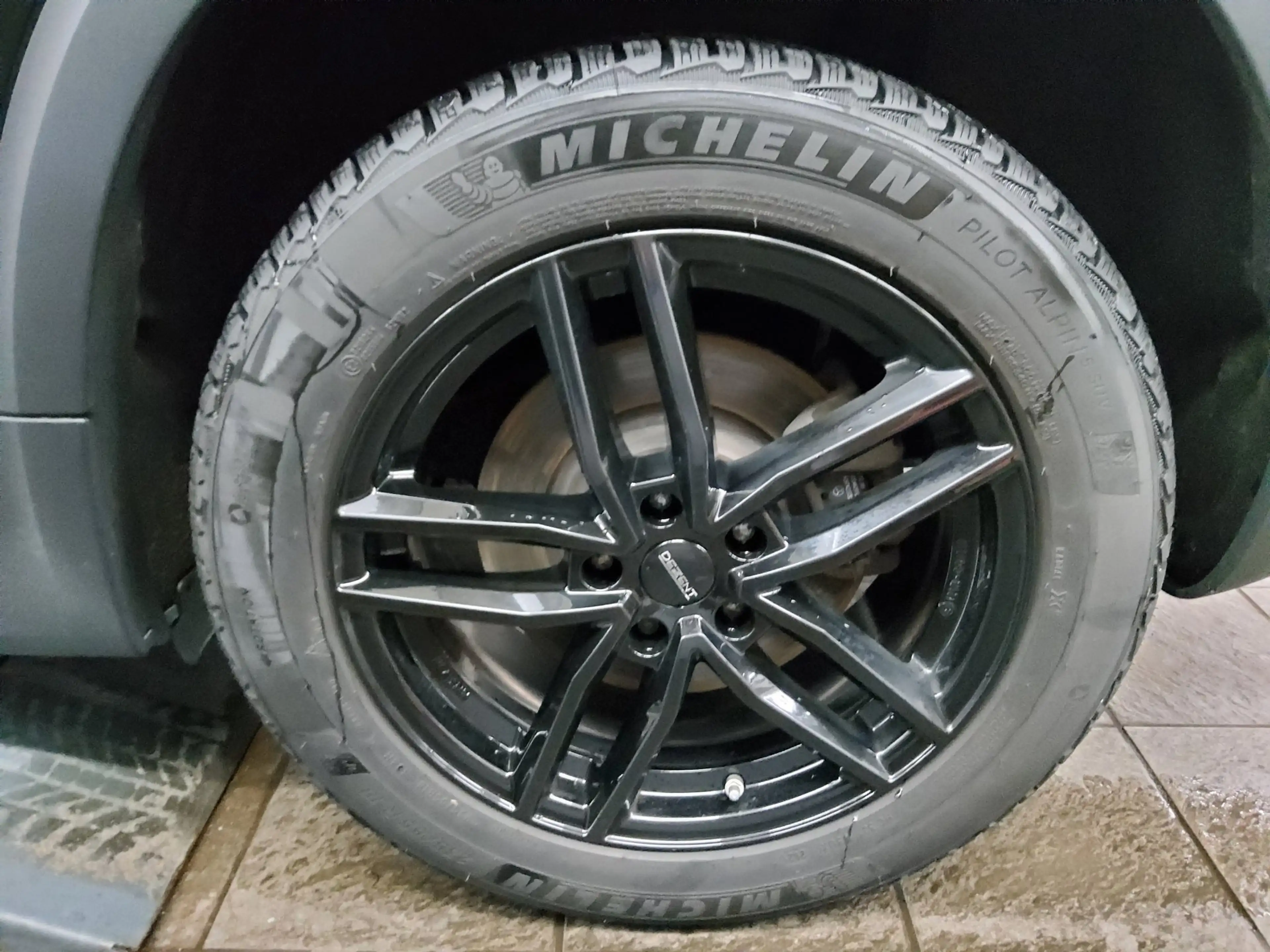 Mercedes-Benz GLB 220 GLB 220 NAVI KLIMA RADIO TEMPO MFL SHZ VC PDC AHK Leder LED RFK — photo 11