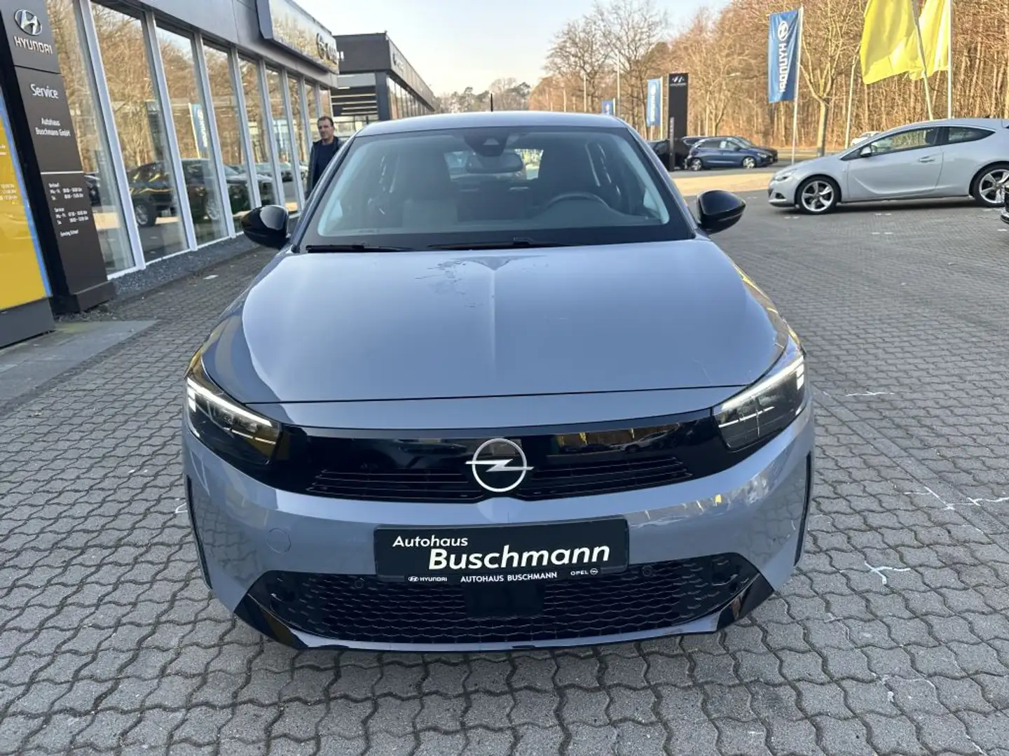 Opel Corsa-e +SOH 99%+RFK+SITZHEIZUNG+ Grau - 2