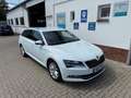 Skoda Superb Combi 2.0 TDI Style 4x4*XENON*LEDER*AHK* Weiß - thumbnail 4