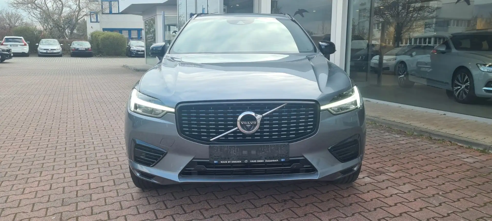 Volvo XC60 T6 AWD Recharge R Design Ex. Geartronic Grijs - 2