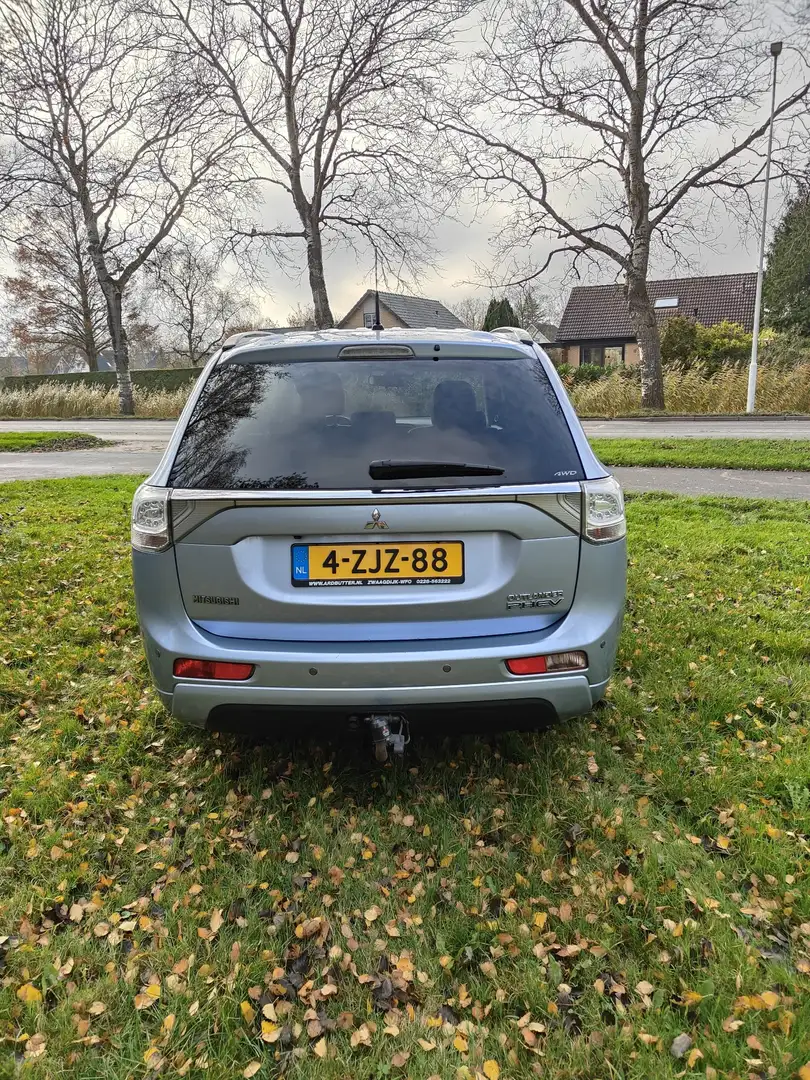 Mitsubishi Outlander 2.0 PHEV Instyle Blauw - 2