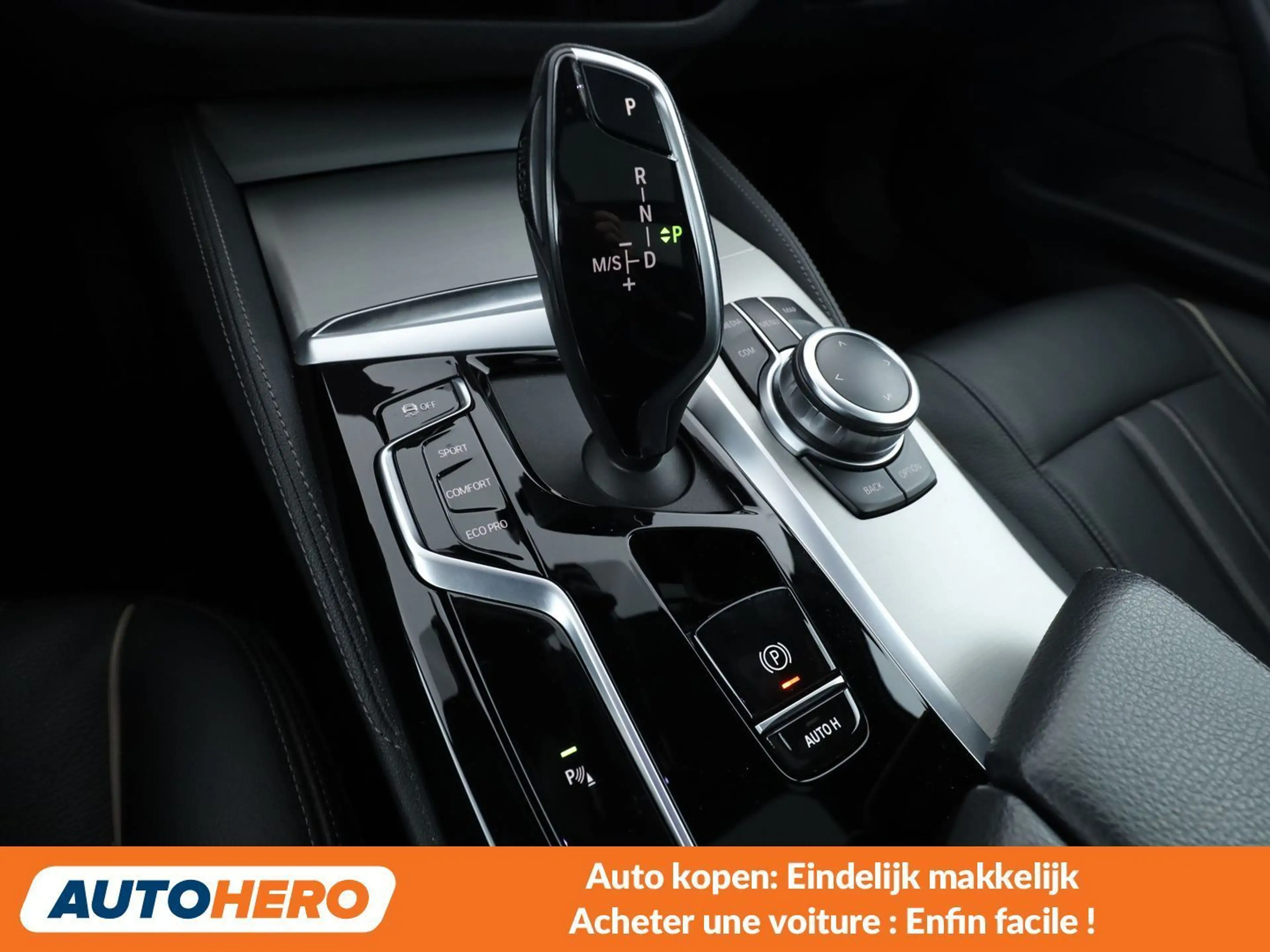 BMW 520 520d Mild-Hybrid Luxury Line — photo 14
