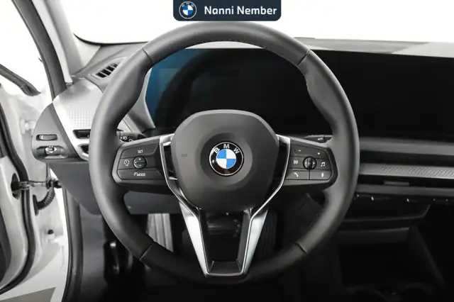 BMW 1 Series view 15