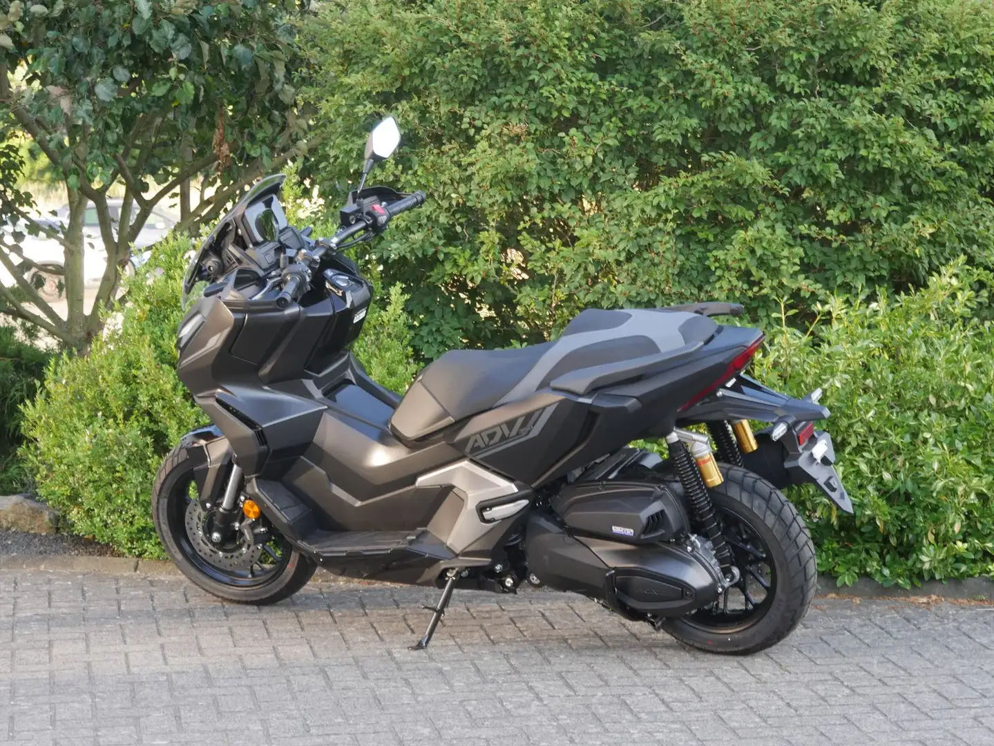 Honda ADV 350 Neufahrzeug Szürke - 2