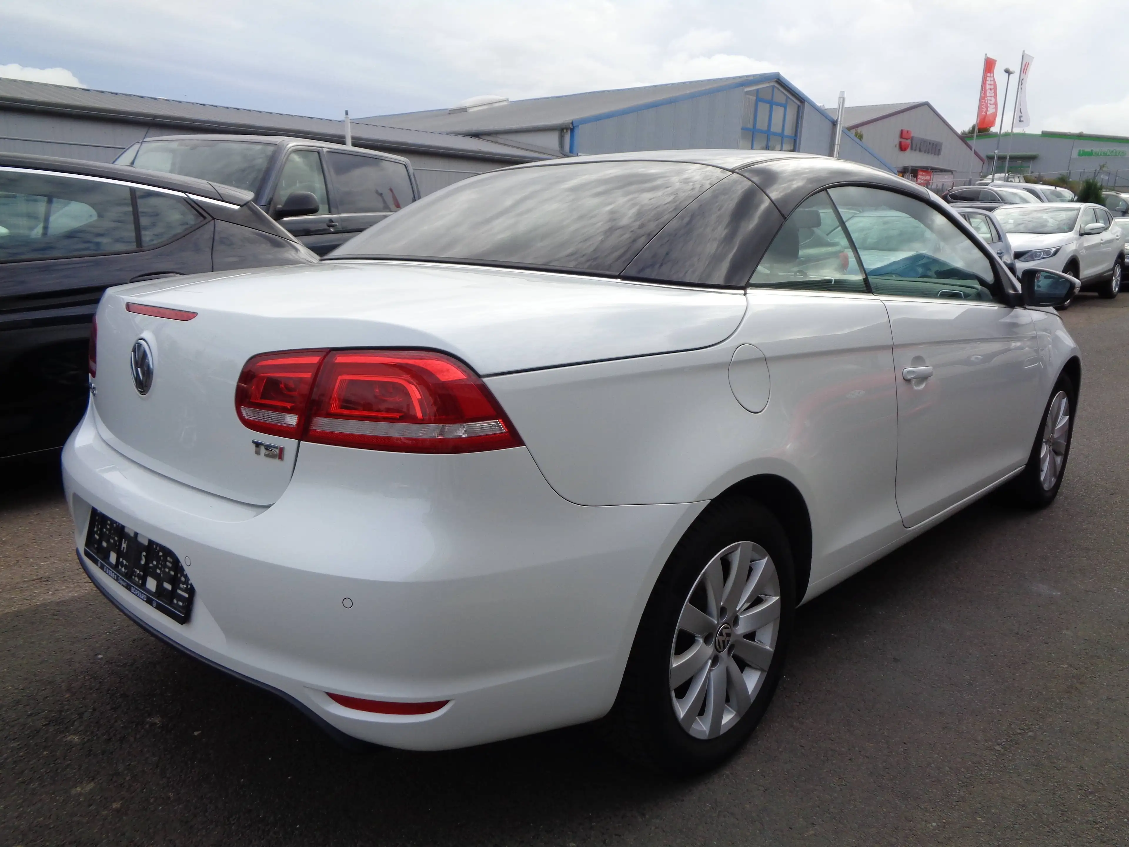Volkswagen Eos 1.4 Navi°Sitzheizung°Klimaautomatik°Pdc°2.Hand°Scheckheftgepflegt — photo 10