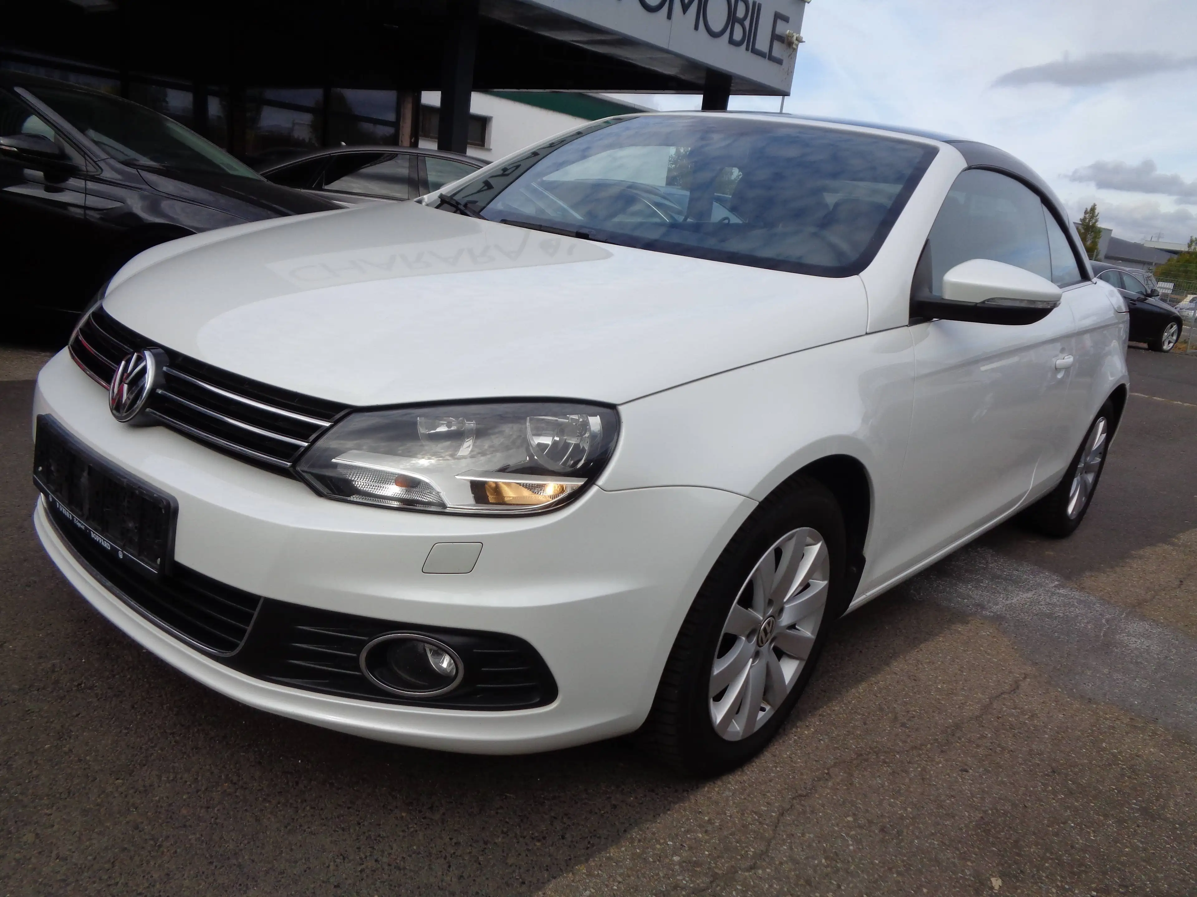 Volkswagen Eos 1.4 Navi°Sitzheizung°Klimaautomatik°Pdc°2.Hand°Scheckheftgepflegt — photo 2
