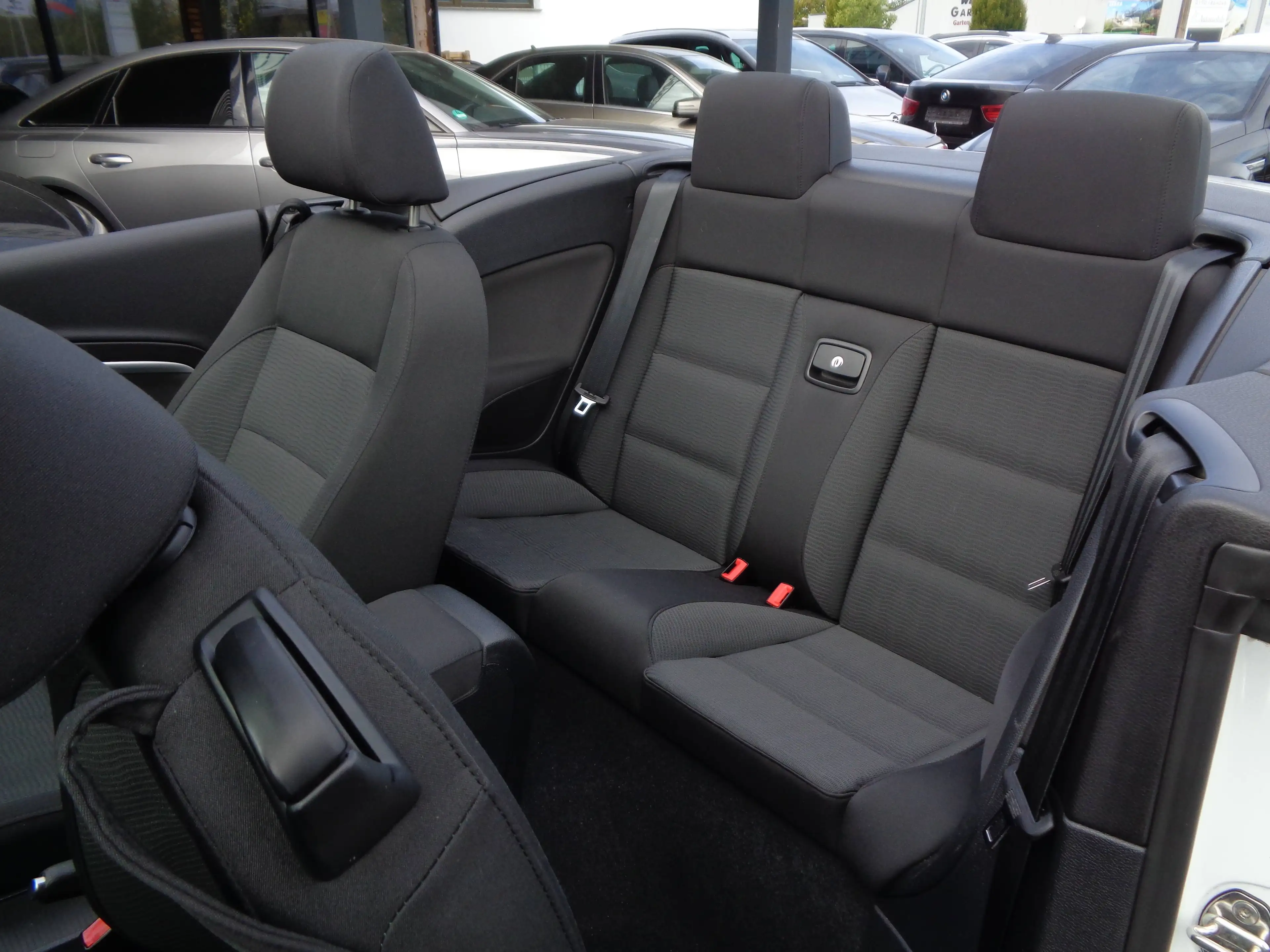 Volkswagen Eos 1.4 Navi°Sitzheizung°Klimaautomatik°Pdc°2.Hand°Scheckheftgepflegt — photo 15