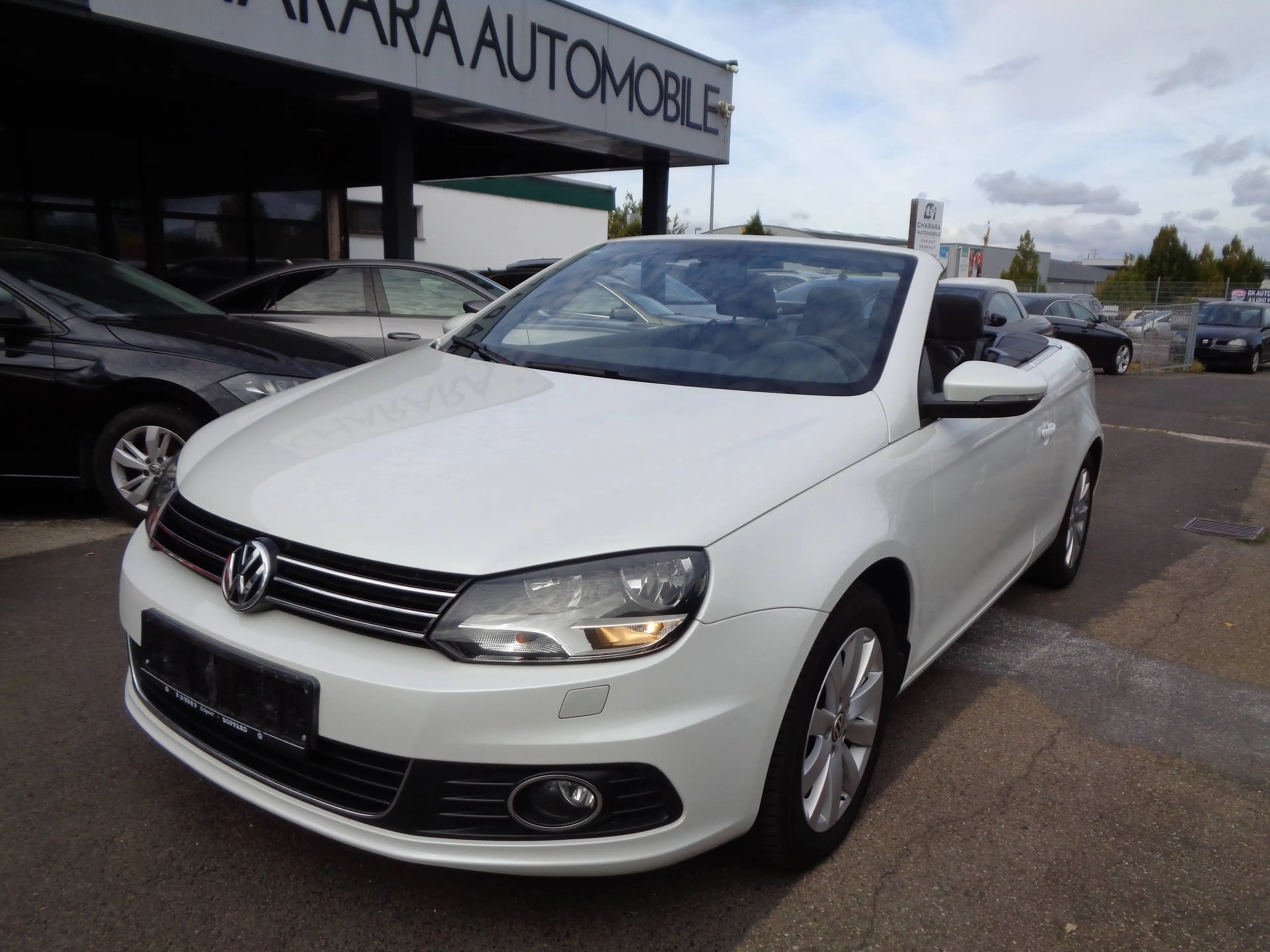 Volkswagen Eos 1.4 Navi°Sitzheizung°Klimaautomatik°Pdc°2.Hand°Scheckheftgepflegt — photo 11