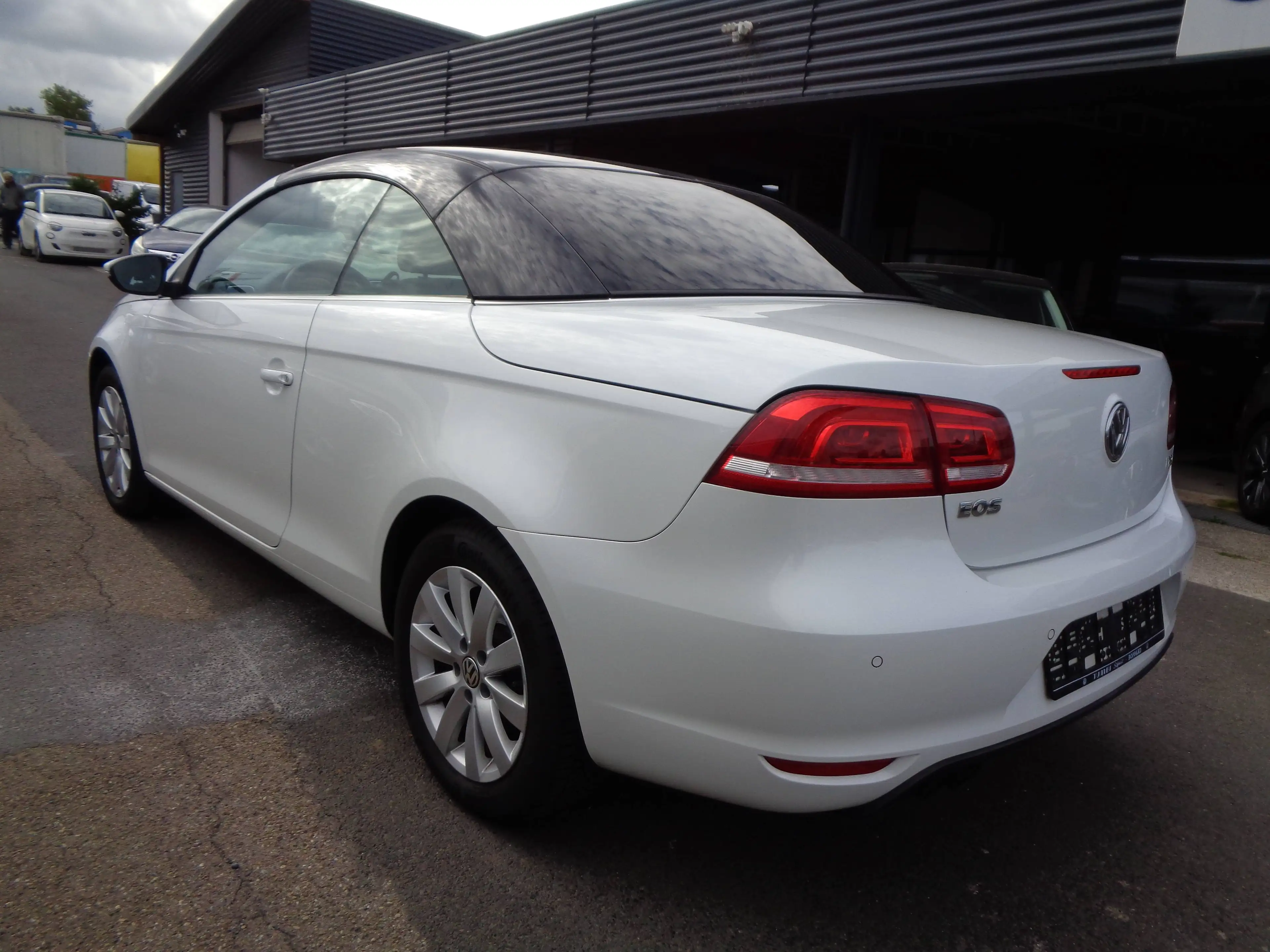 Volkswagen Eos 1.4 Navi°Sitzheizung°Klimaautomatik°Pdc°2.Hand°Scheckheftgepflegt — photo 6