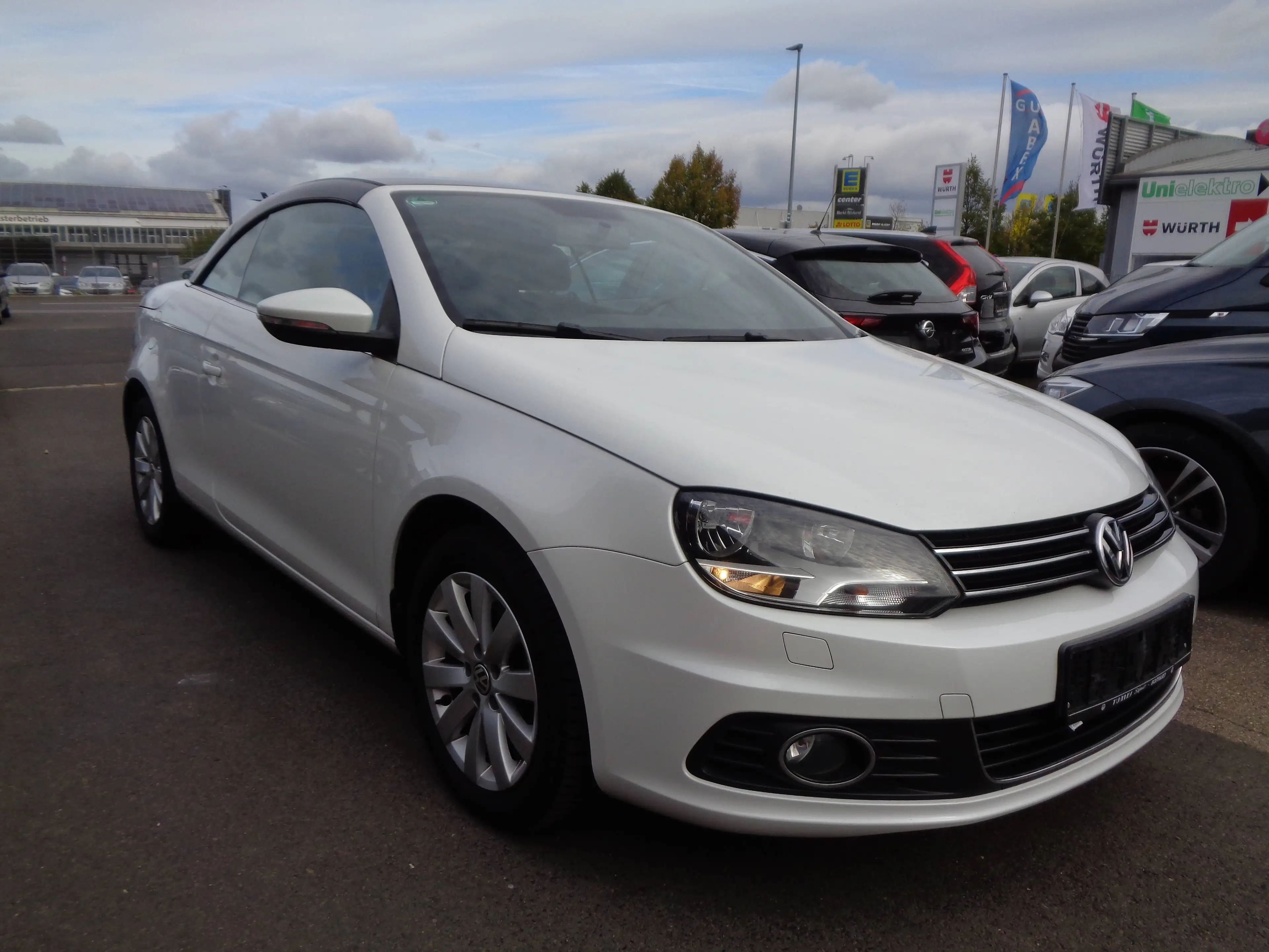 Volkswagen Eos 1.4 Navi°Sitzheizung°Klimaautomatik°Pdc°2.Hand°Scheckheftgepflegt — photo 4