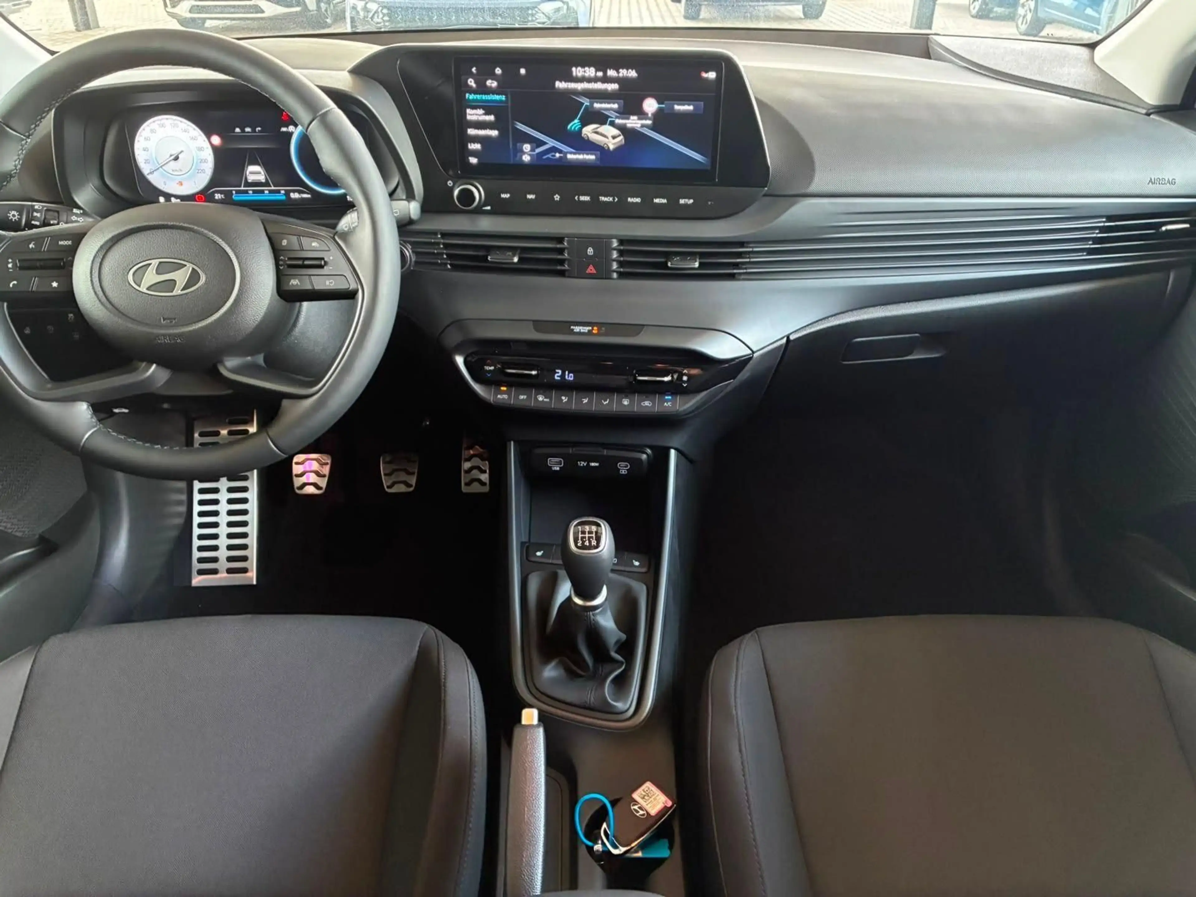 Hyundai BAYON Comfort Plus 1.2 MPI / Sitz + Lenkradhe... — photo 7