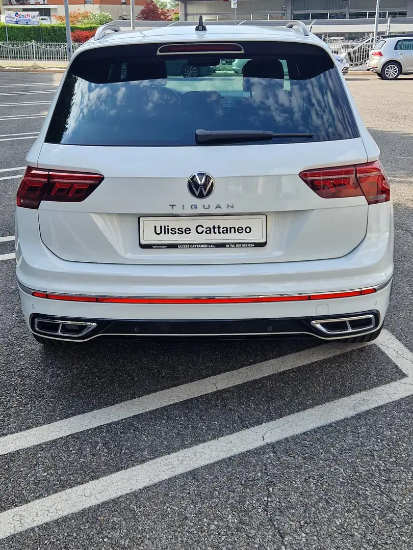 Volkswagen Tiguan TIGUAN  R LINE  A. M.2023 2.0 TDI 150CV DSG Bianco - 2