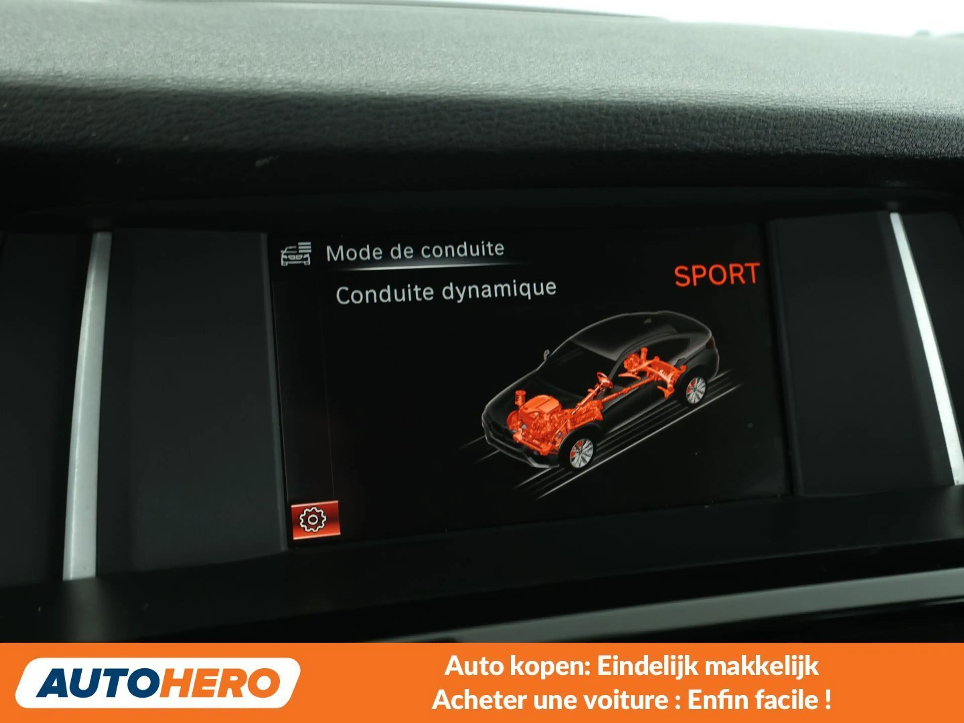 BMW X4 xDrive 20d — photo 12