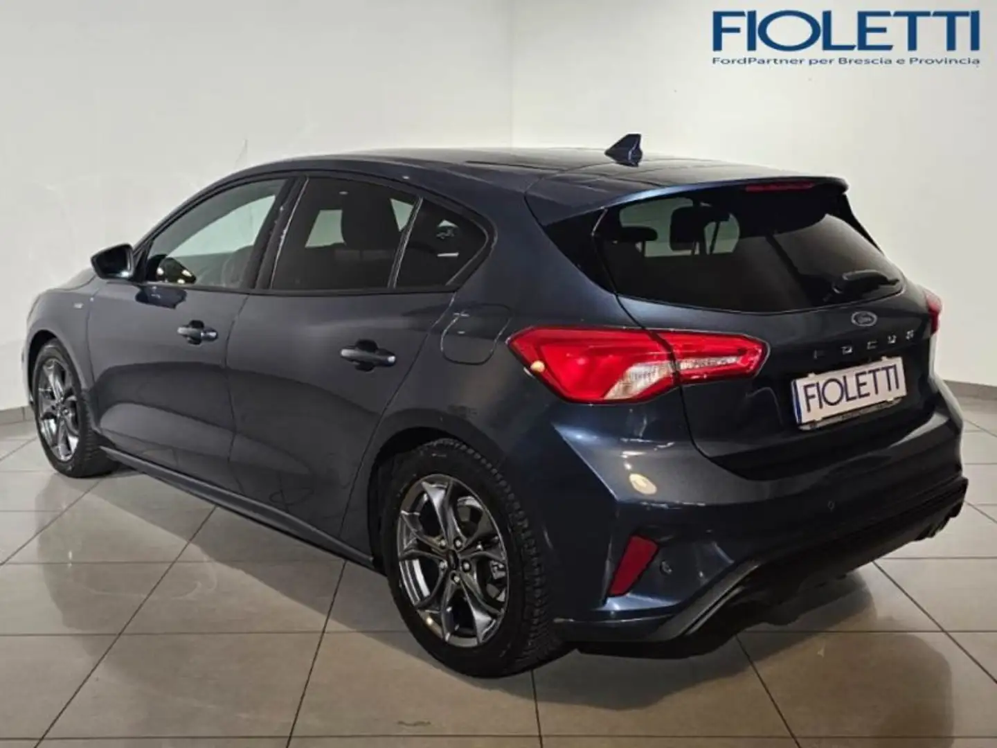 Ford Focus 4ª SERIE 1.0 ECOBOOST HYBRID 125 CV 5P. ST LINE Blu/Azzurro - 2