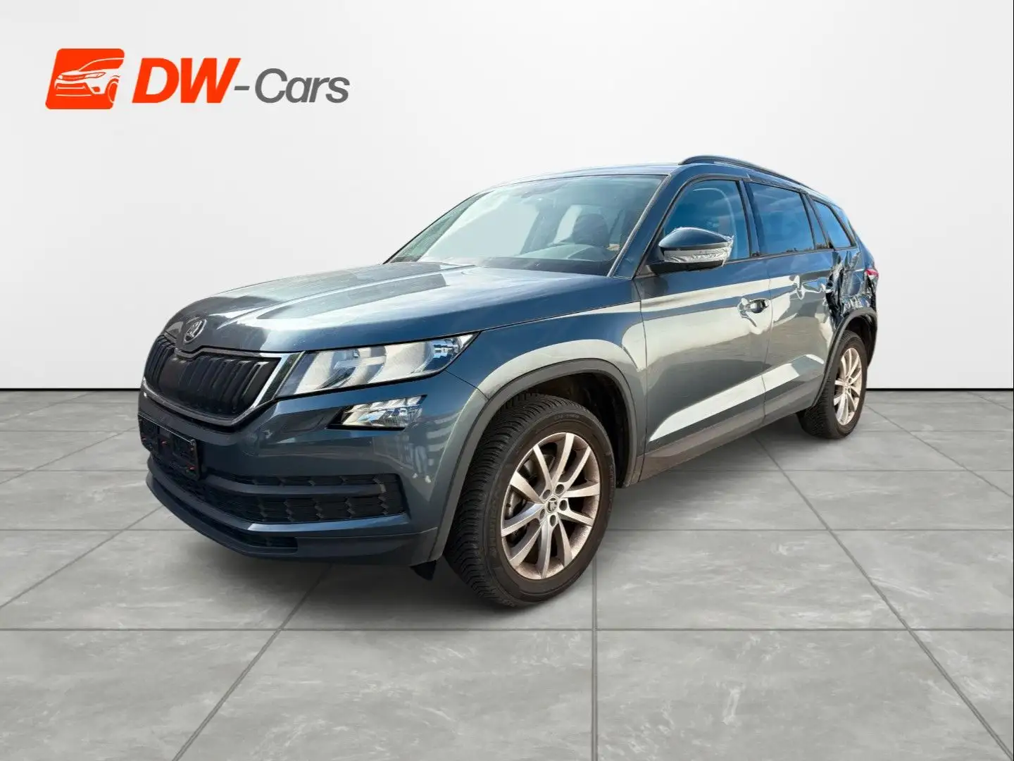 Skoda Kodiaq Ambition 4x4 ACC AHK Navigation Grau - 1